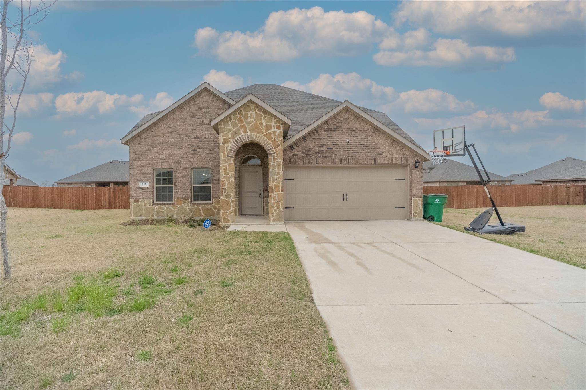 Waxahachie, TX 75165,617 Nexus Drive