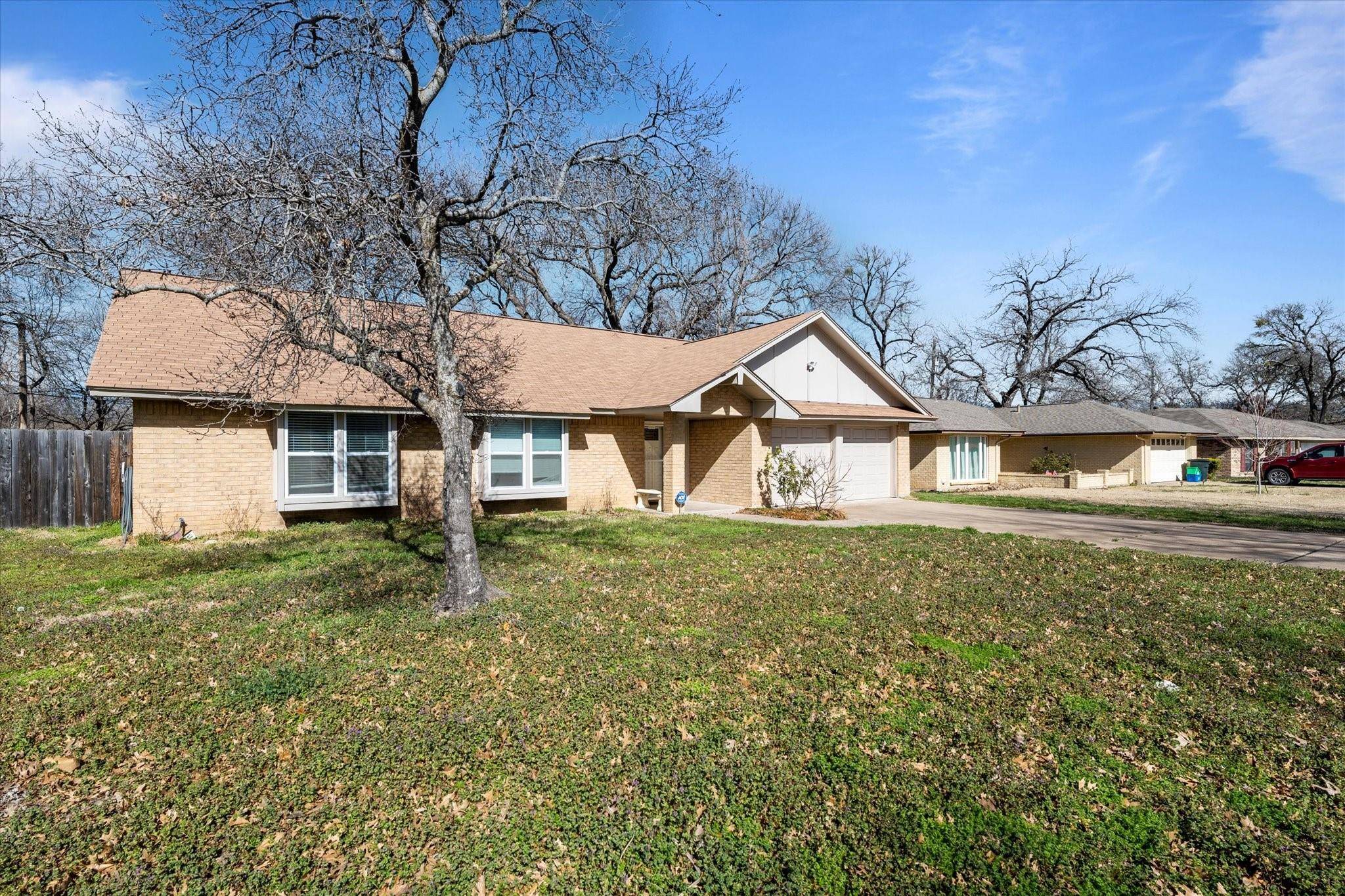 Benbrook, TX 76126,1813 Timberline Drive