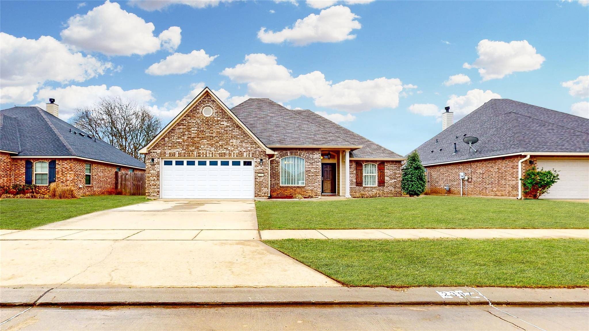 Bossier City, LA 71111,2397 Tallgrass Circle