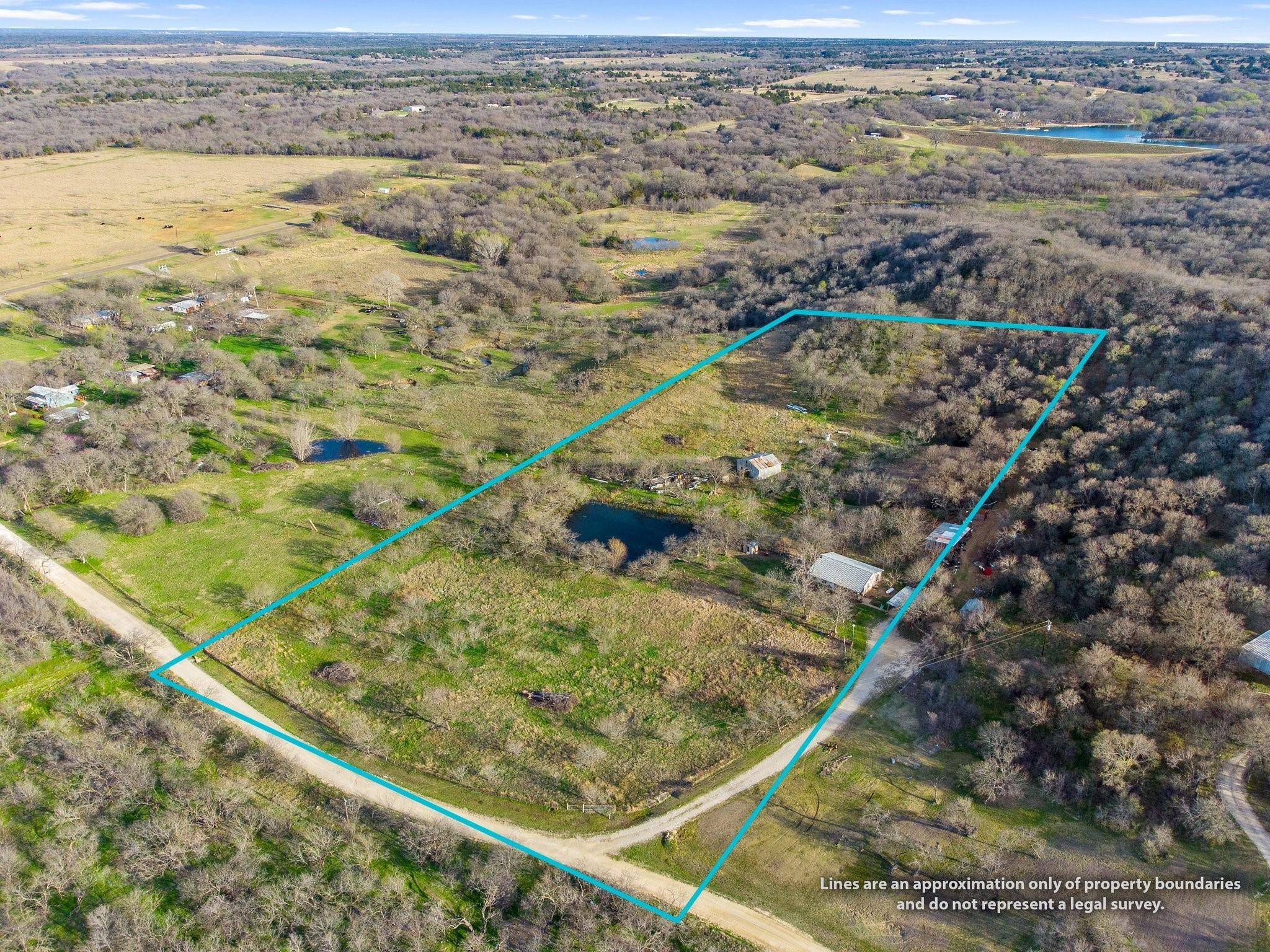 Maypearl, TX 76050,231 Tight Wad Road