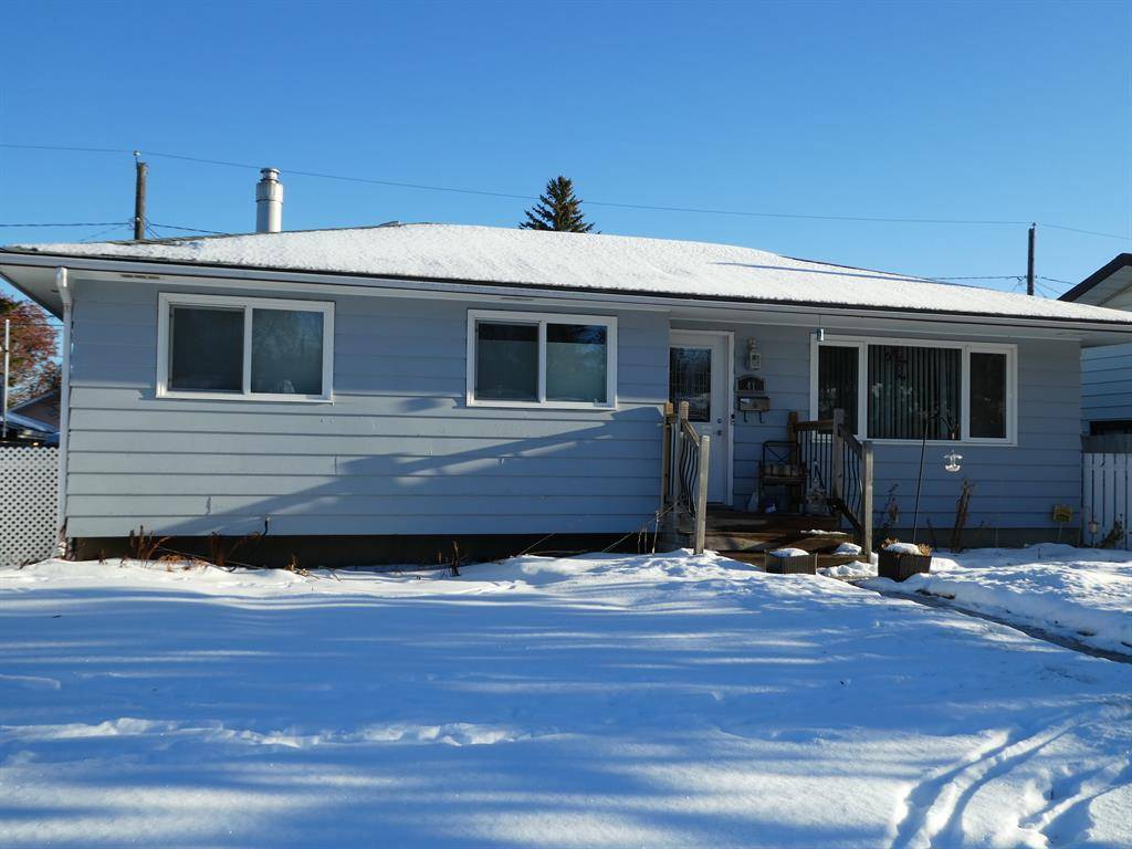 Red Deer, AB T4N 4Z5,41 FERN RD