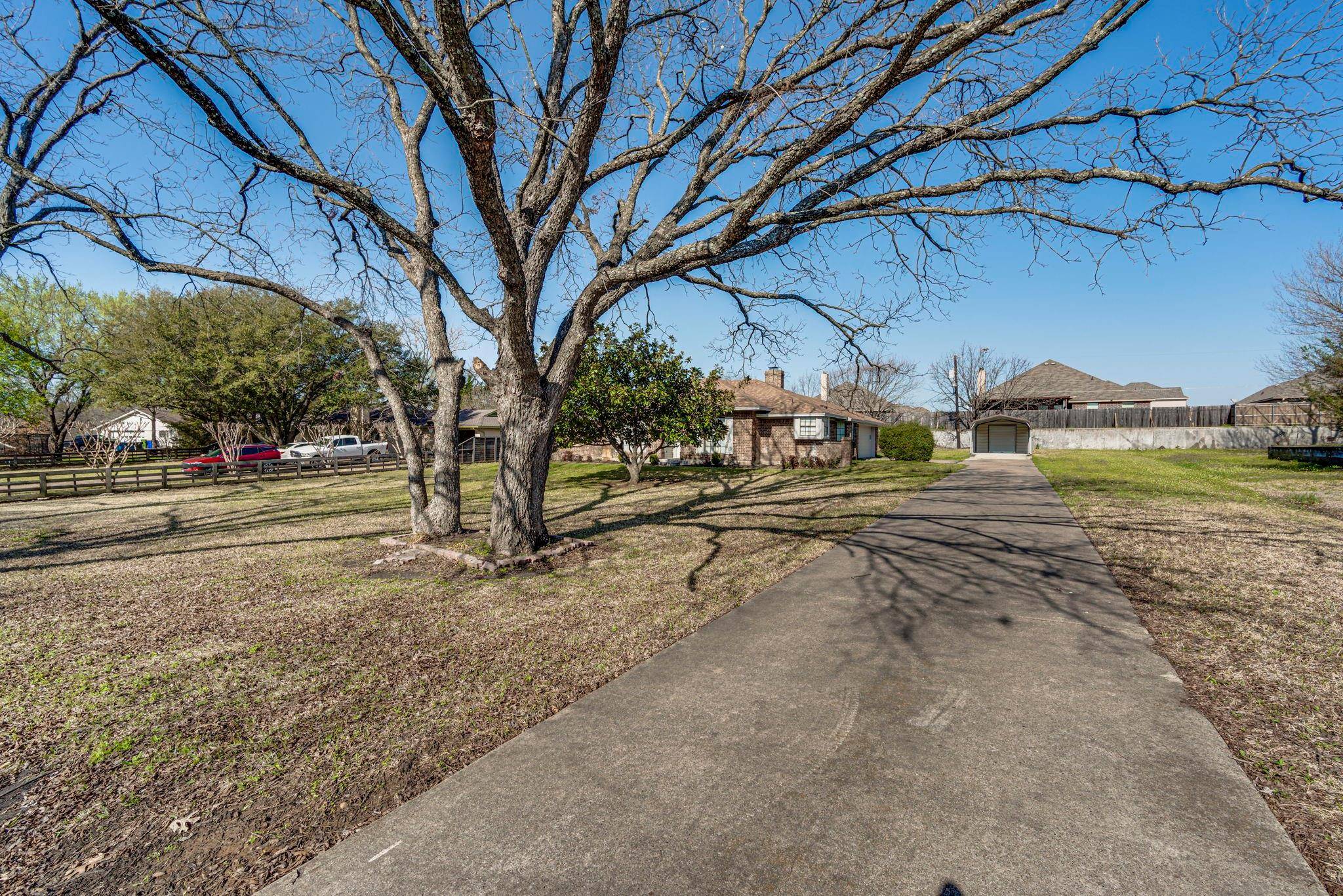 Seagoville, TX 75159,817 Smith Lane