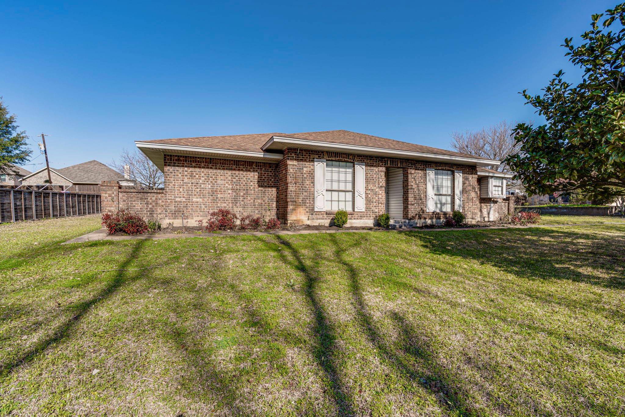 Seagoville, TX 75159,817 Smith Lane