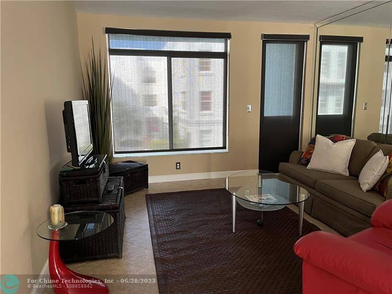 Miami Beach, FL 33139,1150 Euclid Ave #210