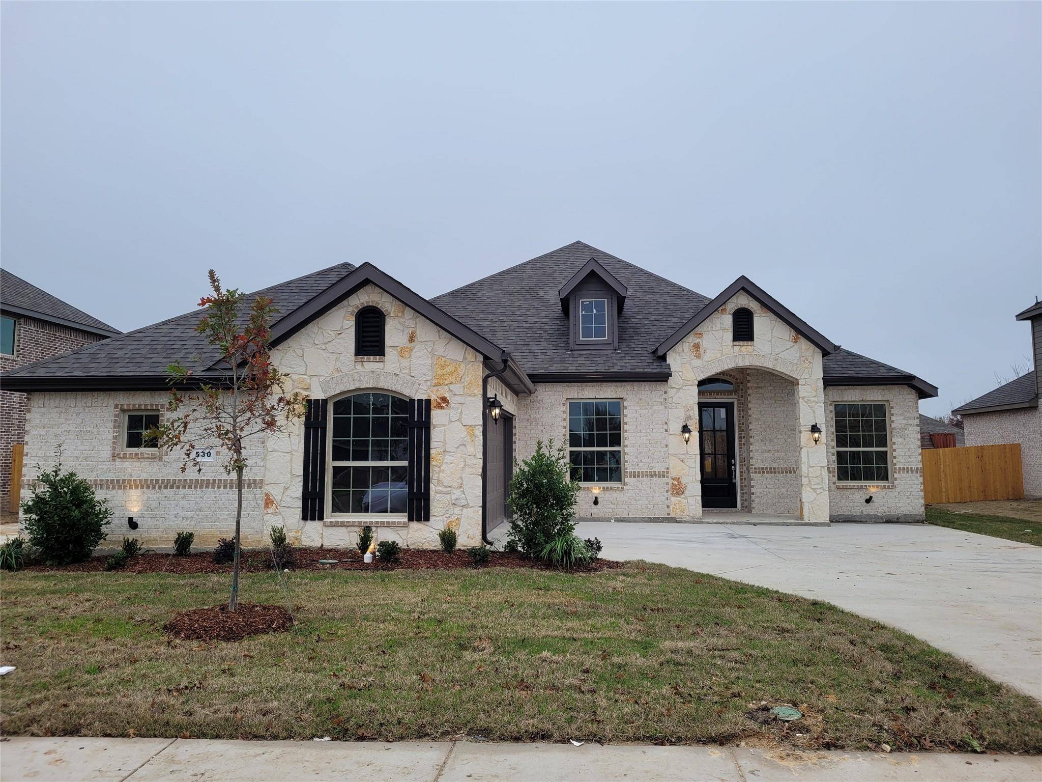 Midlothian, TX 76065,530 Clifton Court