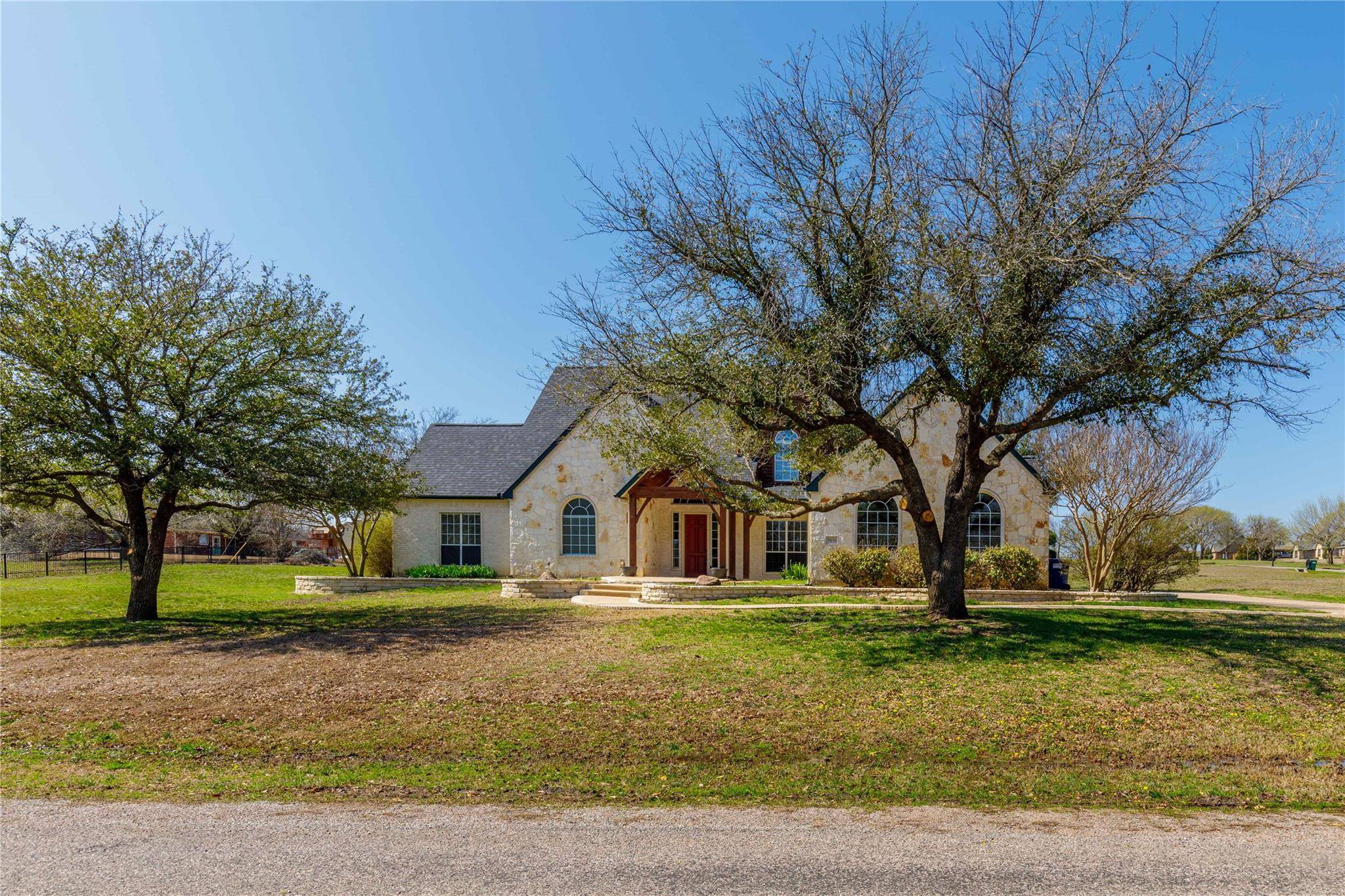 Van Alstyne, TX 75495,424 Preakness Place Road