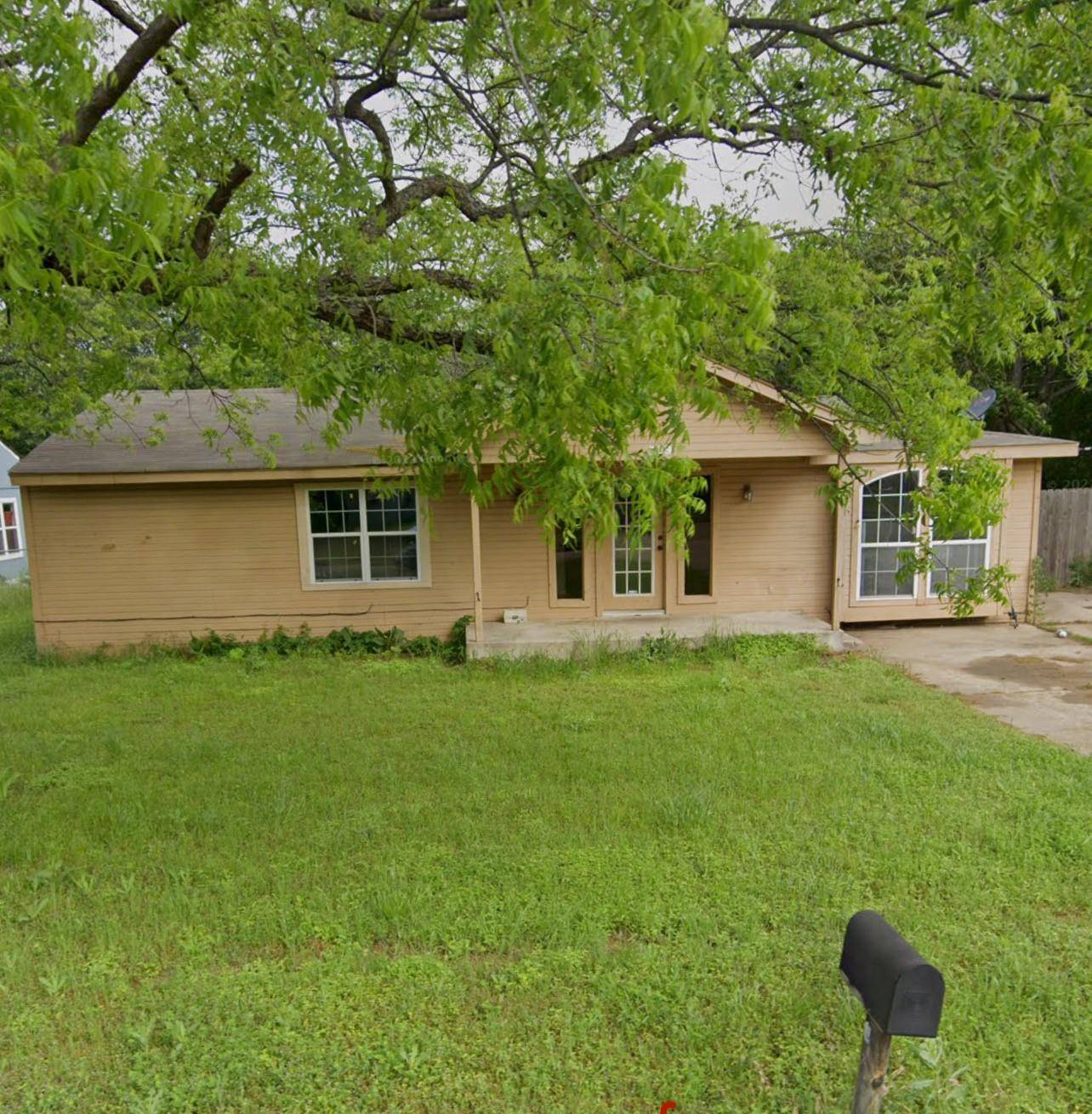 Kennedale, TX 76060,709 Woodlea Lane