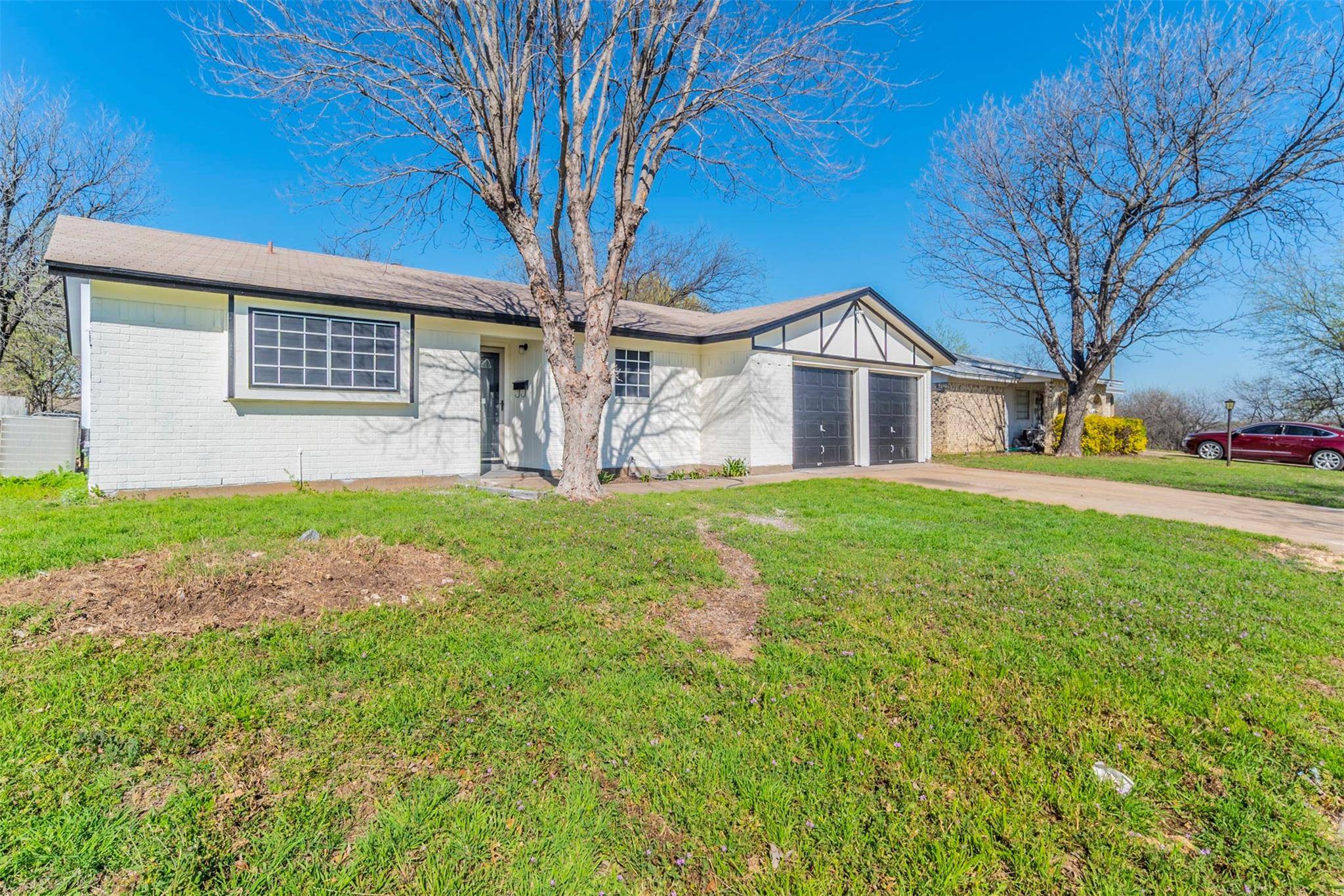 Crowley, TX 76036,401 Quail Creek Drive