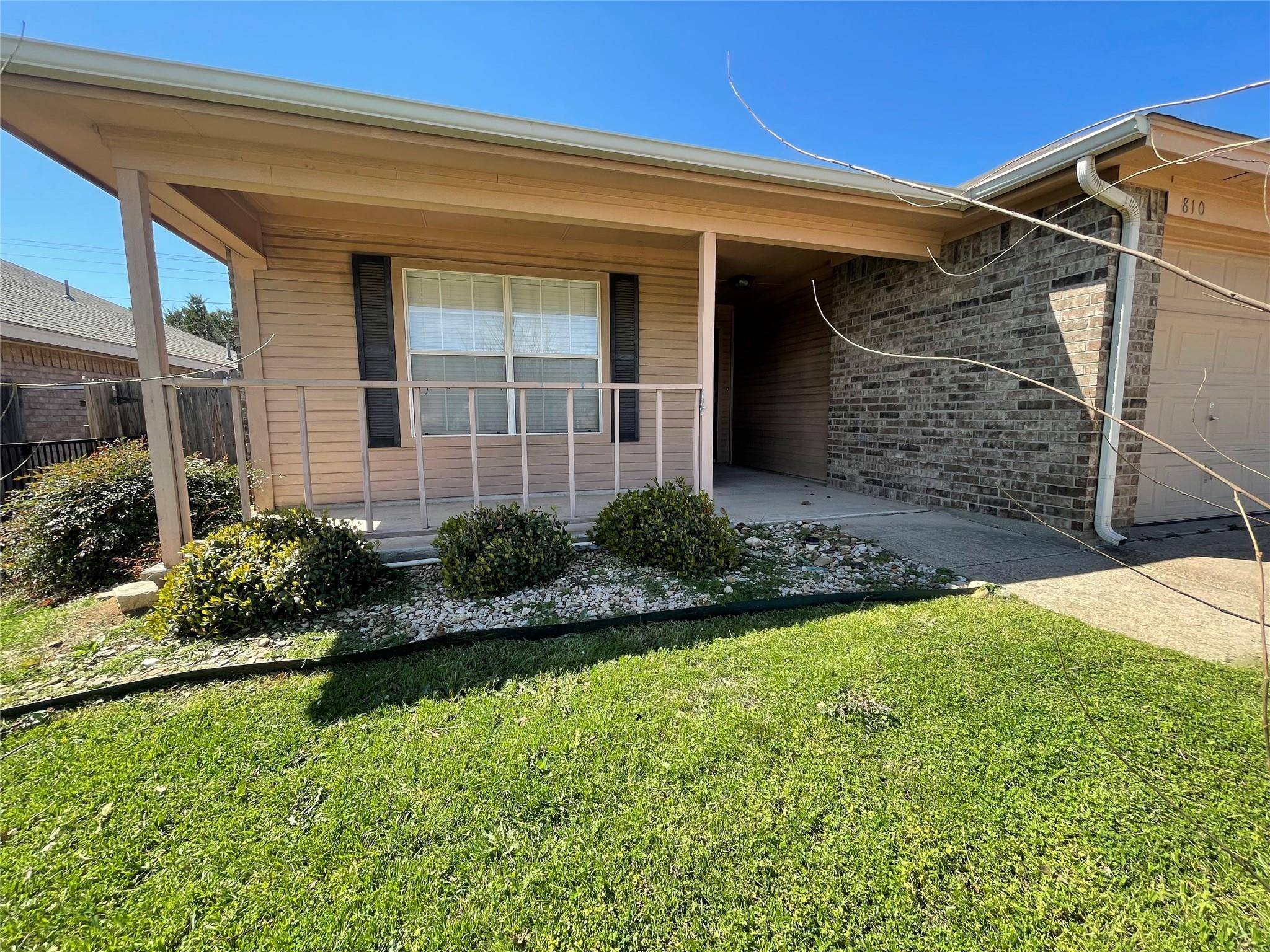 Granbury, TX 76049,810 Rambling Court