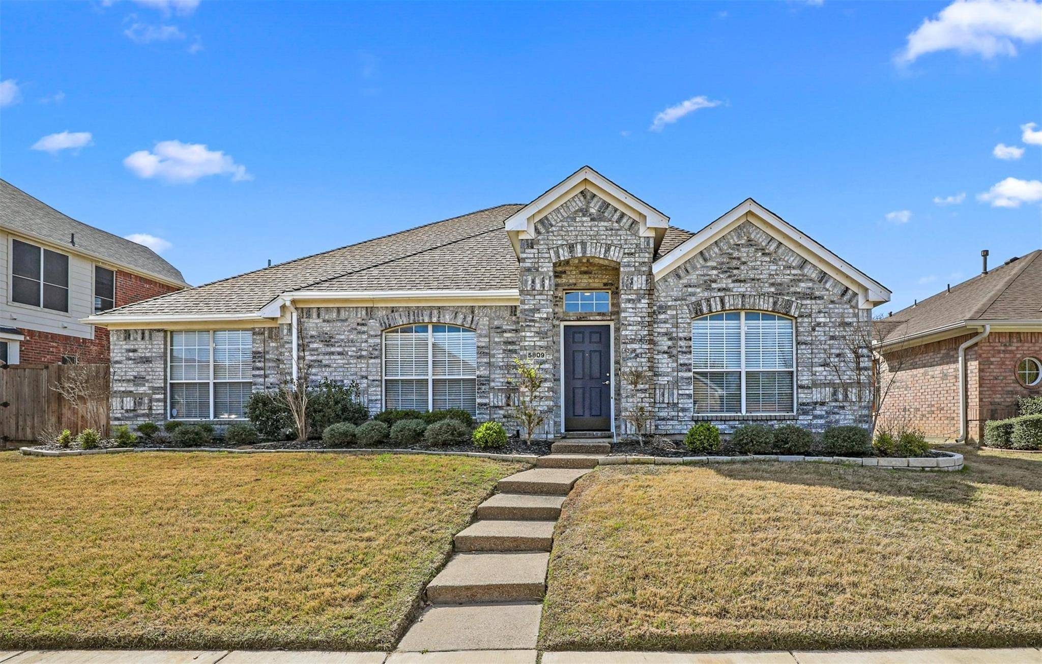 The Colony, TX 75056,5809 Southmoor Lane