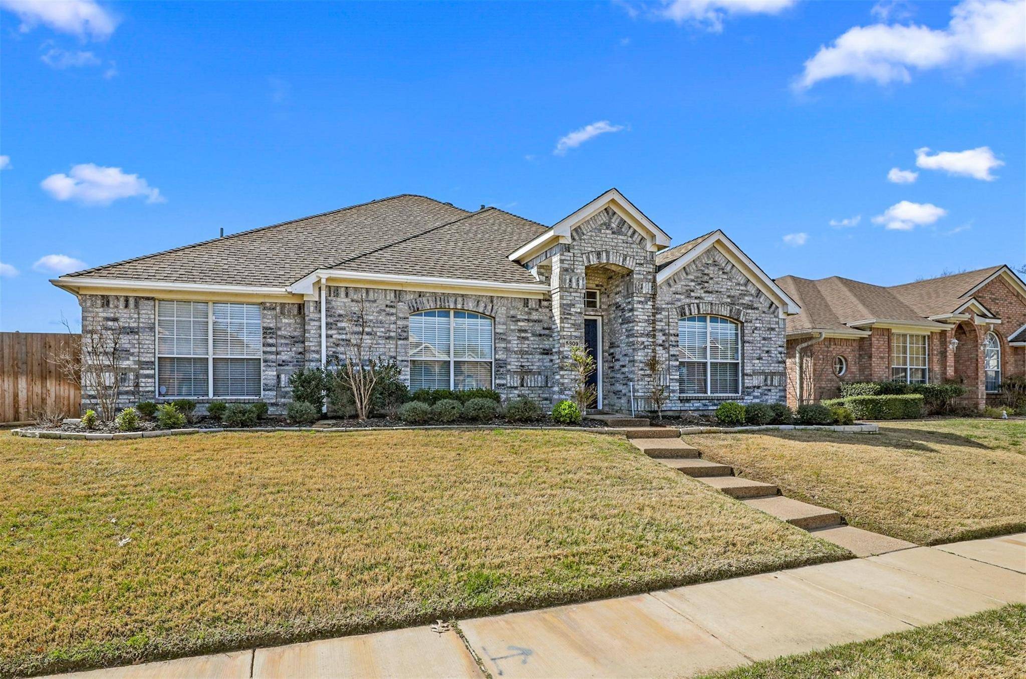 The Colony, TX 75056,5809 Southmoor Lane