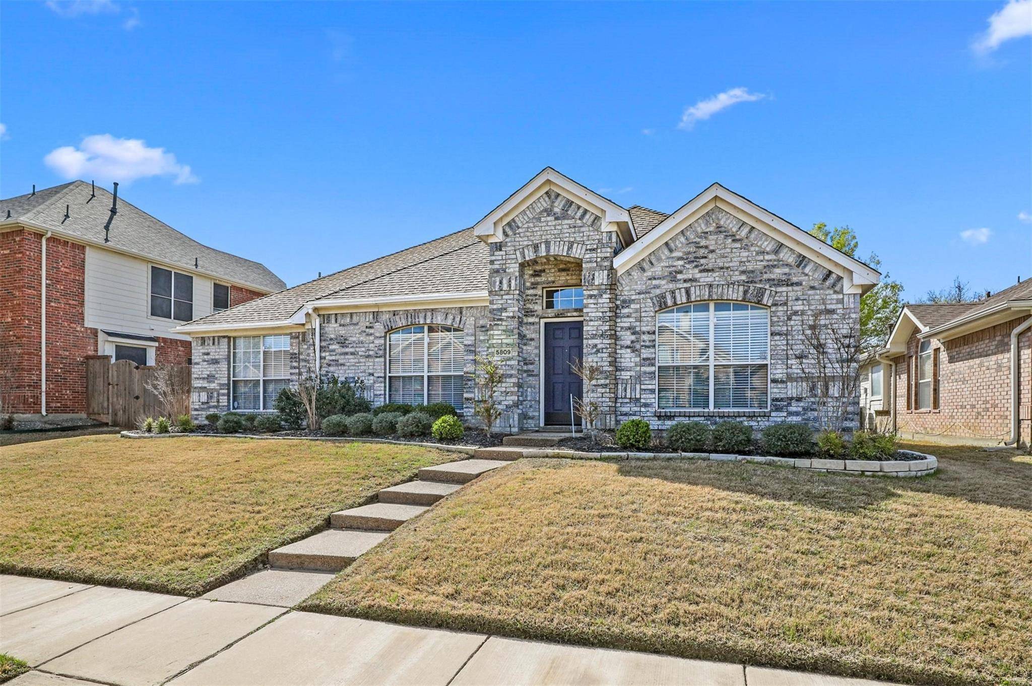 The Colony, TX 75056,5809 Southmoor Lane