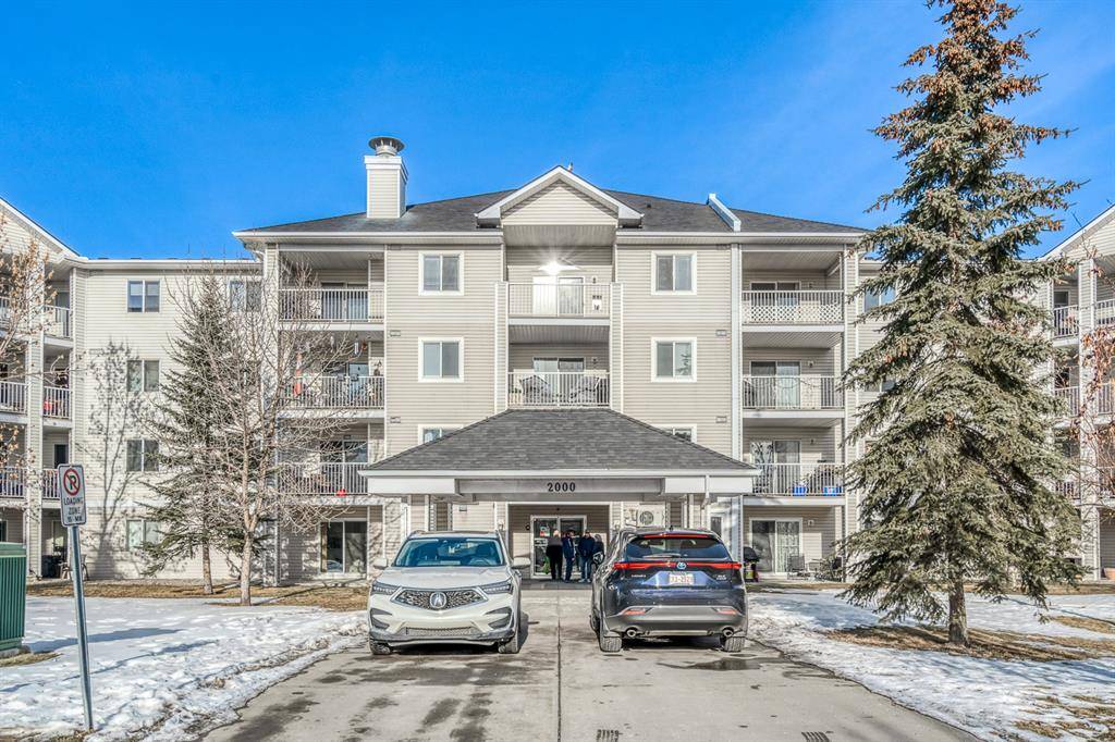 Calgary, AB T2A 7X8,6224 17 AVE SE #2113