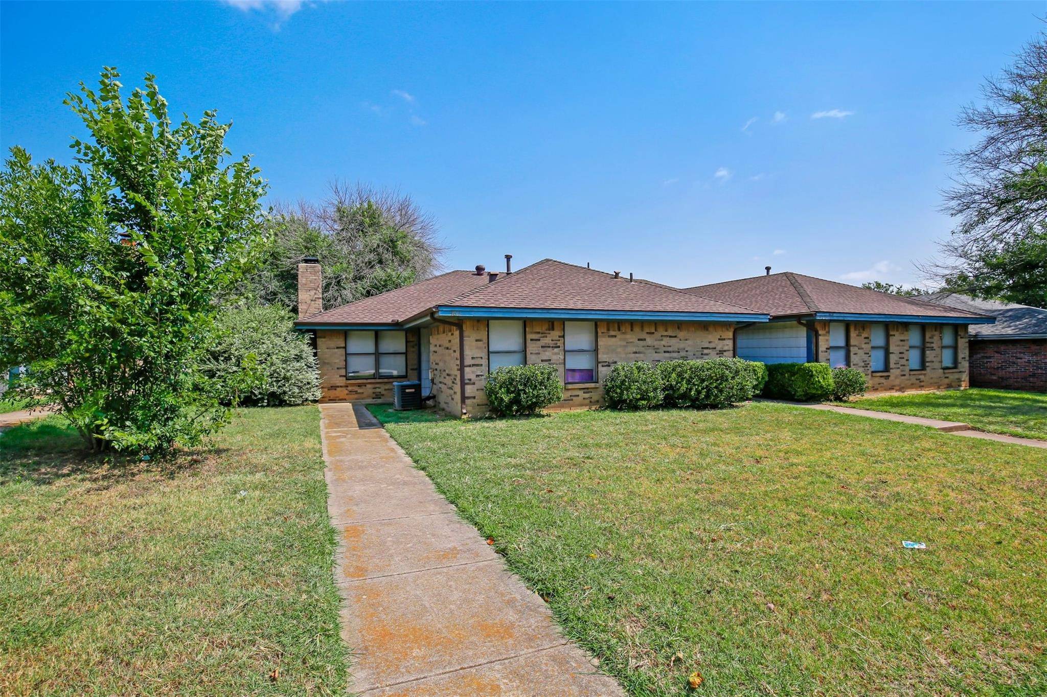 Fort Worth, TX 76103,4617 Menzer Road