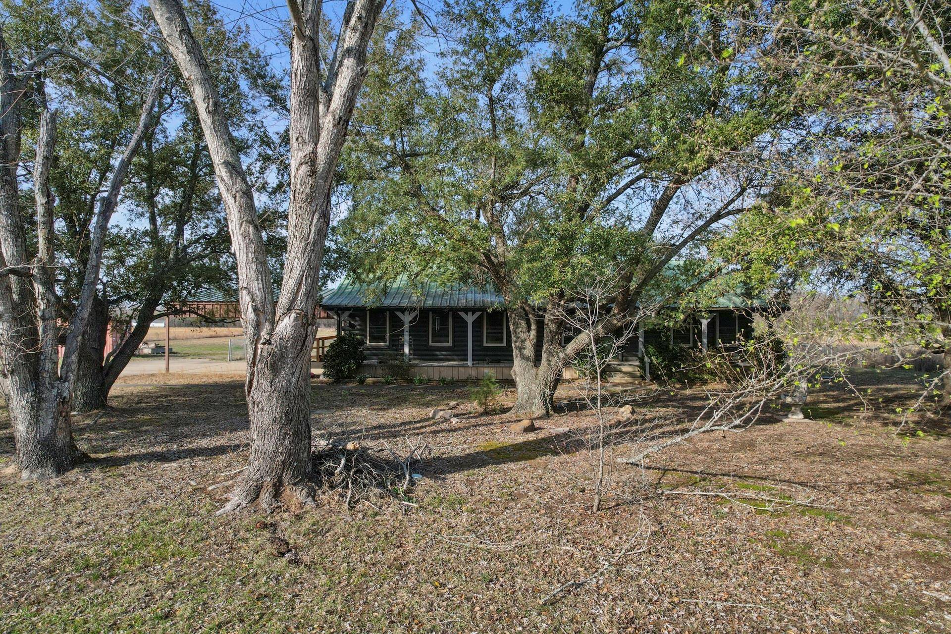 Mount Pleasant, TX 75455,520 W FM 71