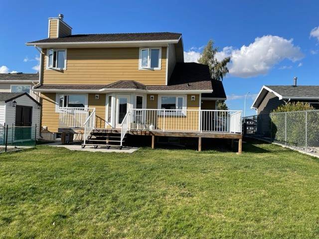 Cardston, AB T0K 0K0,968 2 AVE W