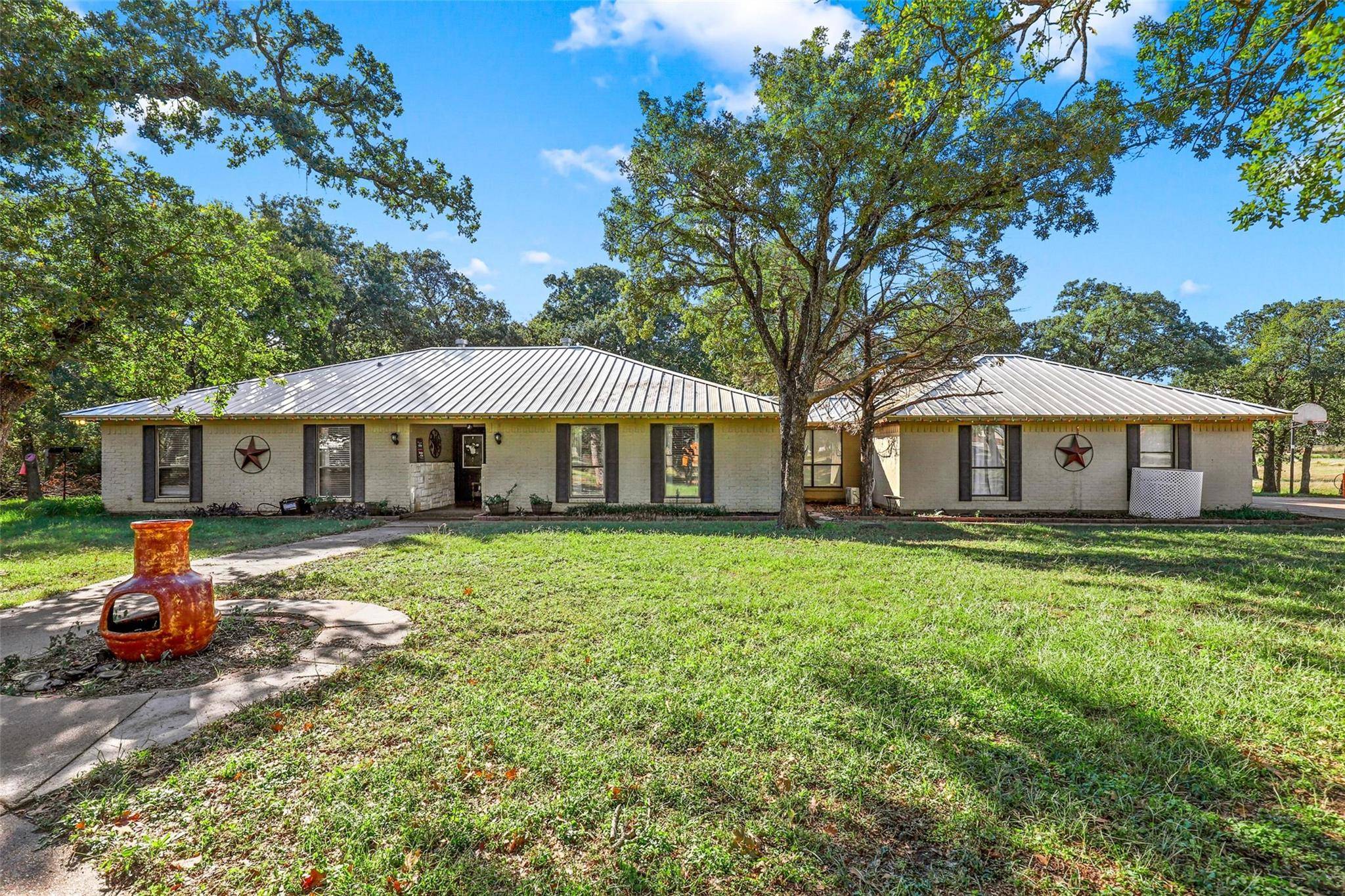 Joshua, TX 76058,102 Shady Grove Court