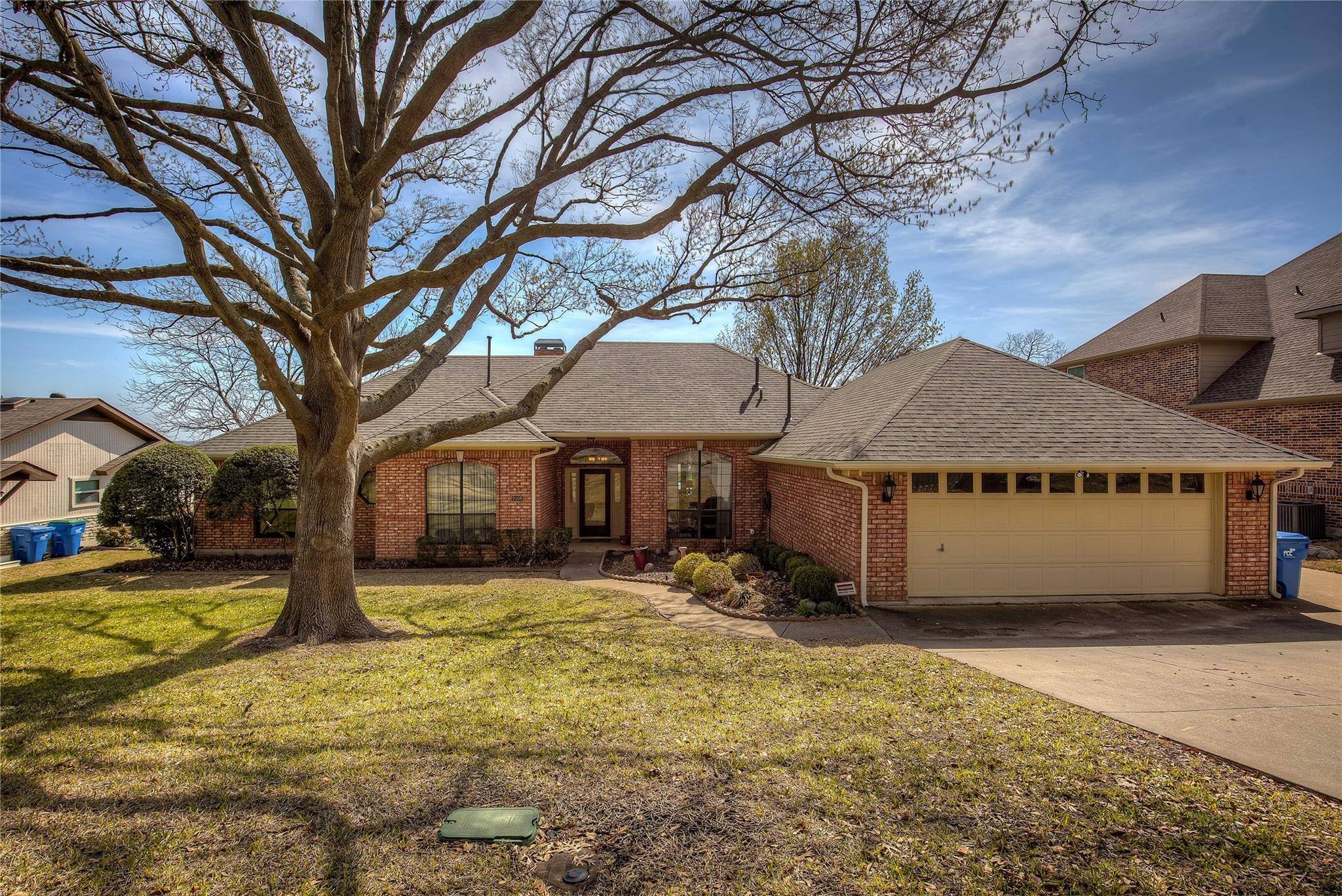 Rowlett, TX 75087,9108 Pecan Drive