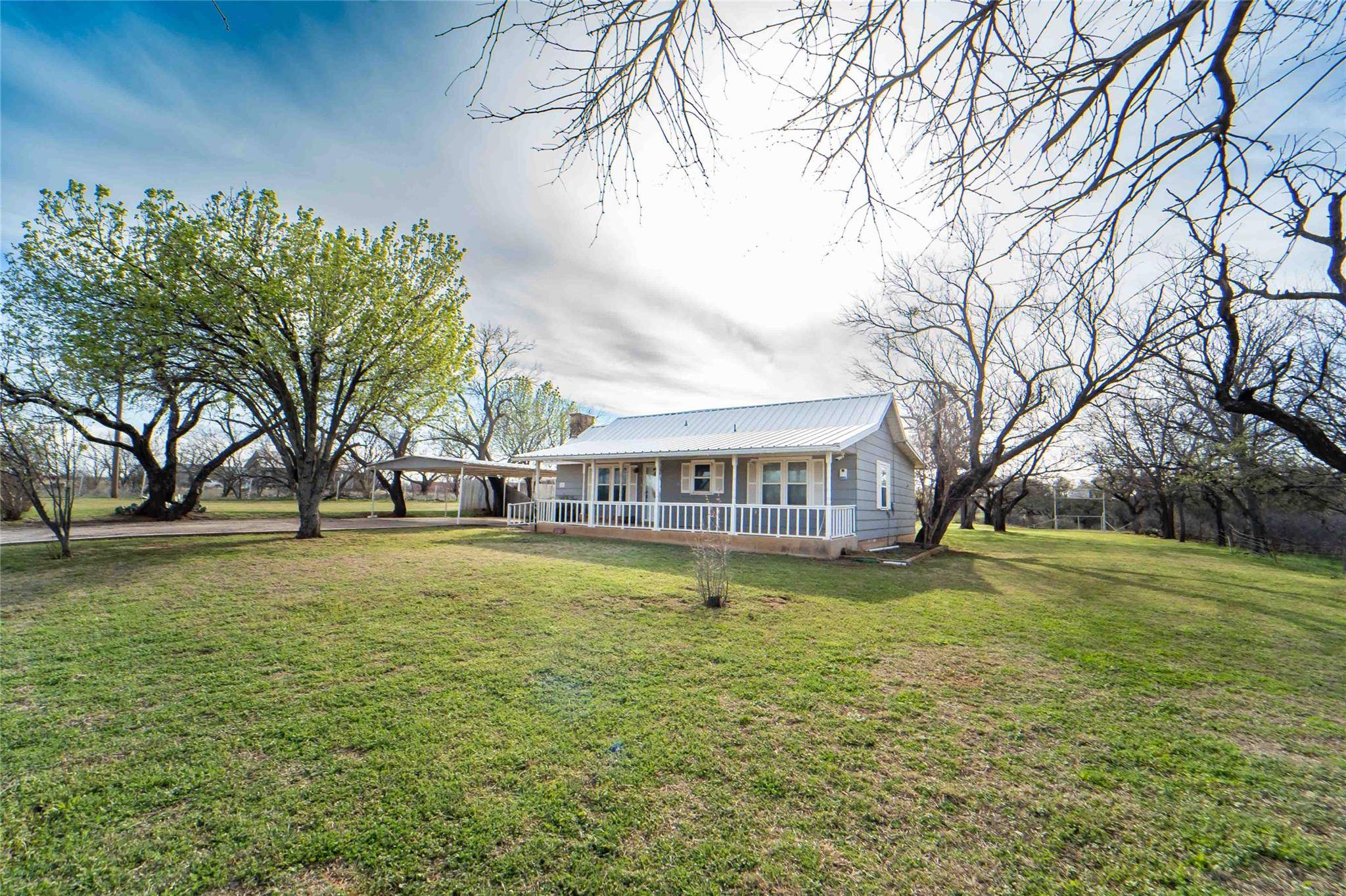 Woodson, TX 76491,152 County Rd 390