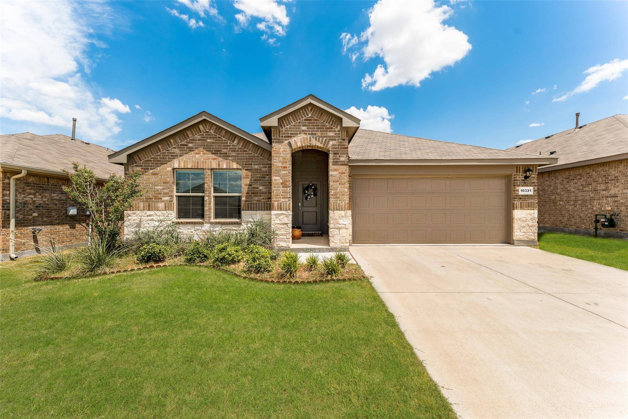 Crowley, TX 76036,10321 Fort Belknap Trail