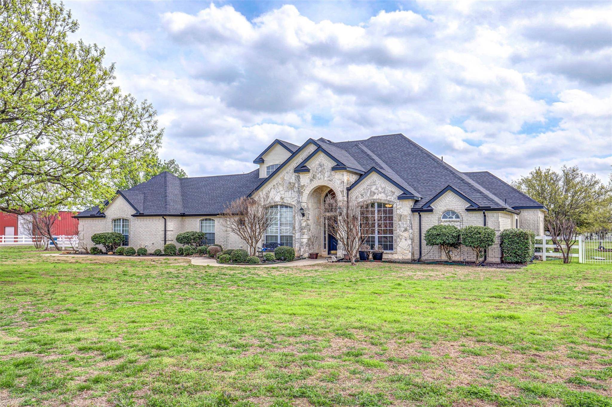 Haslet, TX 76052,2100 Bear Springs Drive