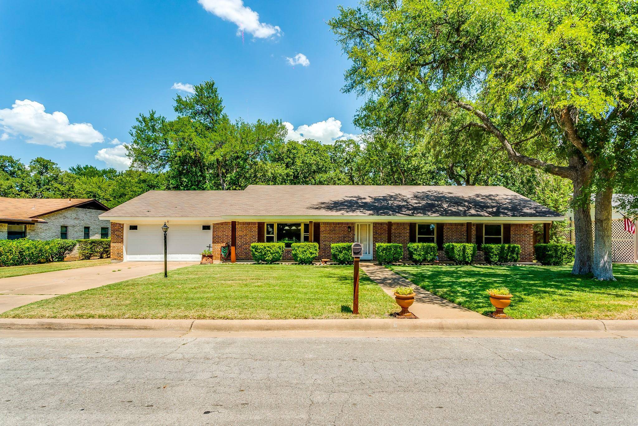 Mineral Wells, TX 76067,504 Cedar Street