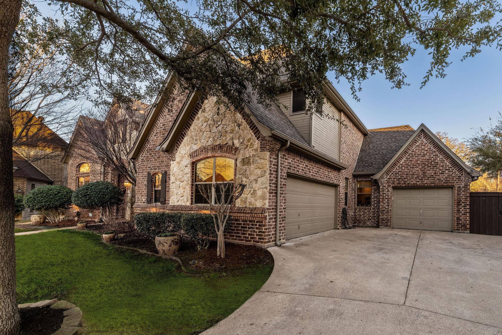 North Richland Hills, TX 76182,7900 Forest Lakes Court