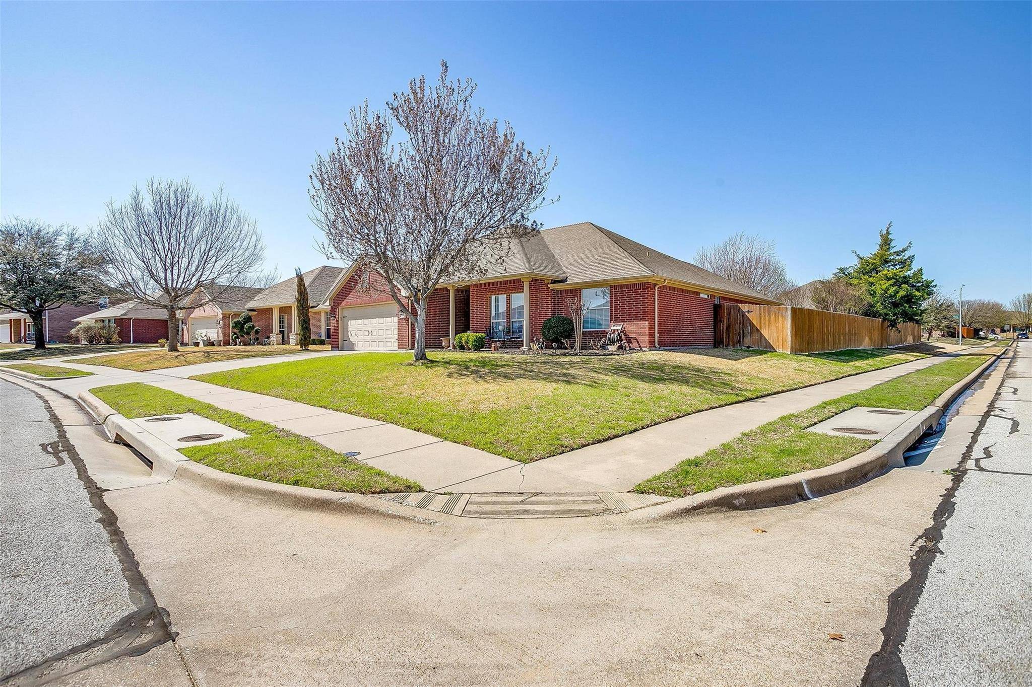 Burleson, TX 76028,333 Vera Drive