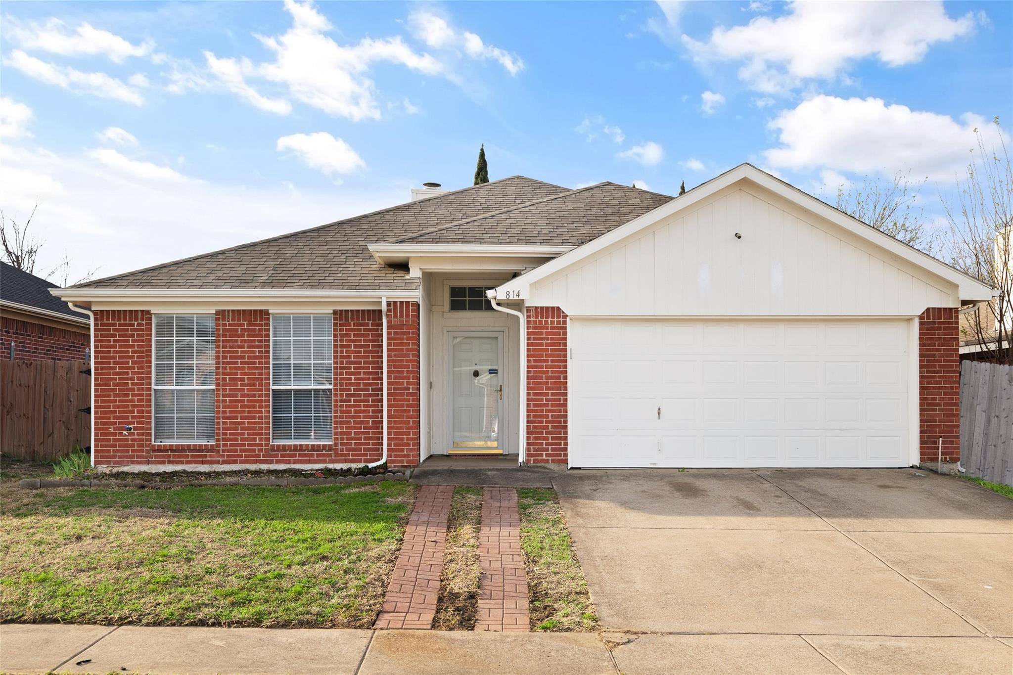 Arlington, TX 76001,814 Birkhill Trail