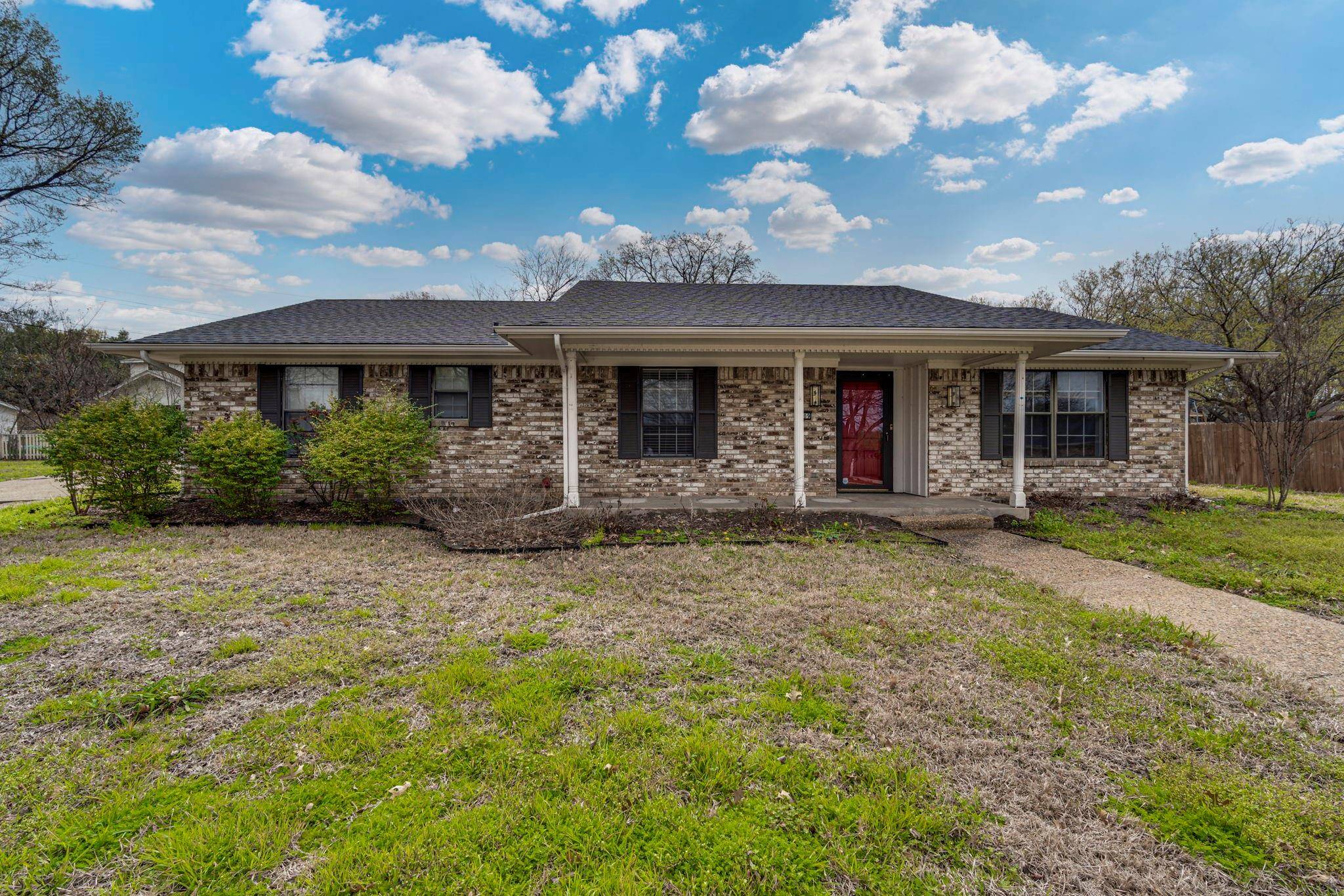 Ennis, TX 75119,1709 Williamsburg Circle