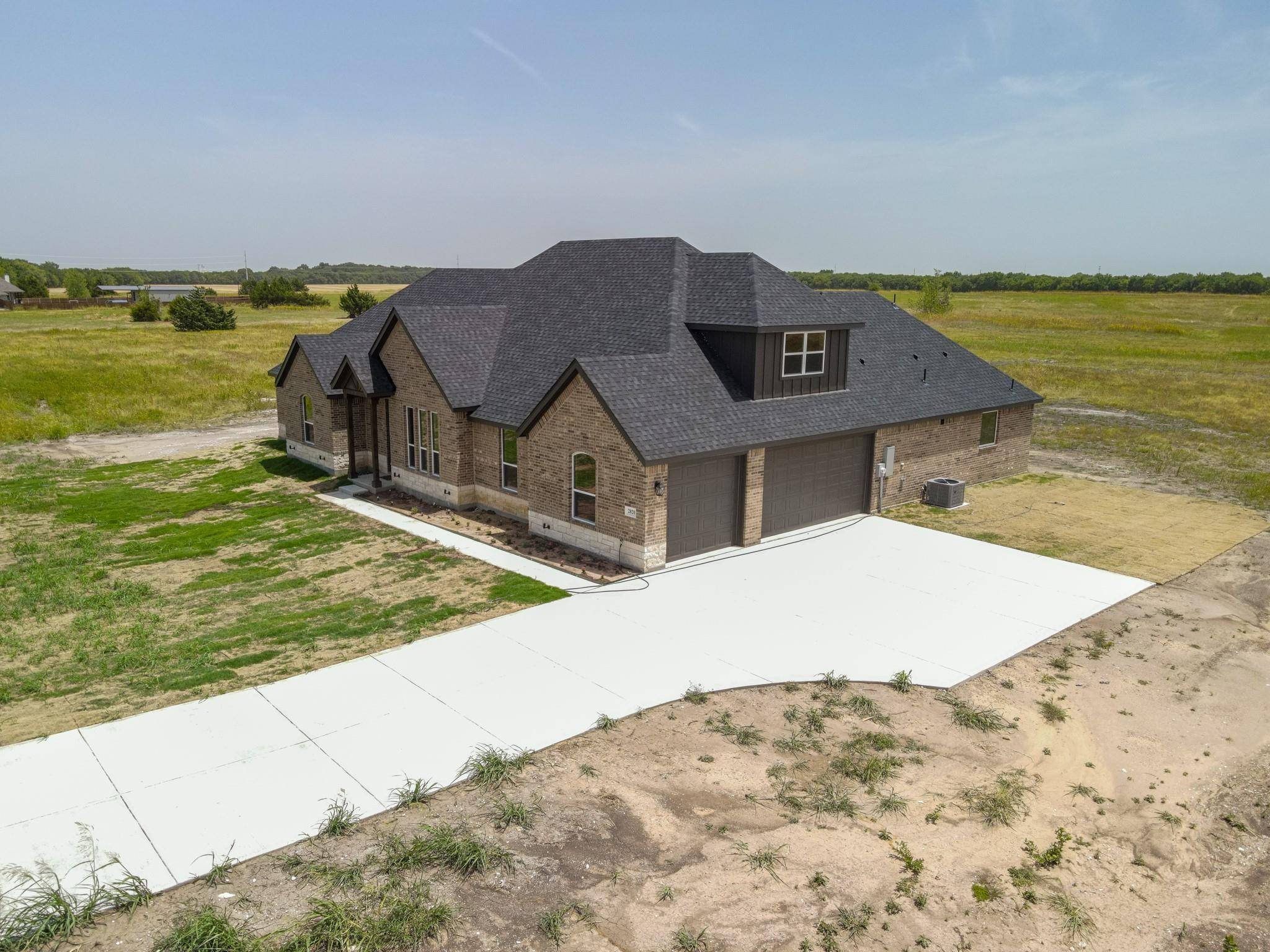 Waxahachie, TX 75167,2820 Patrick Road