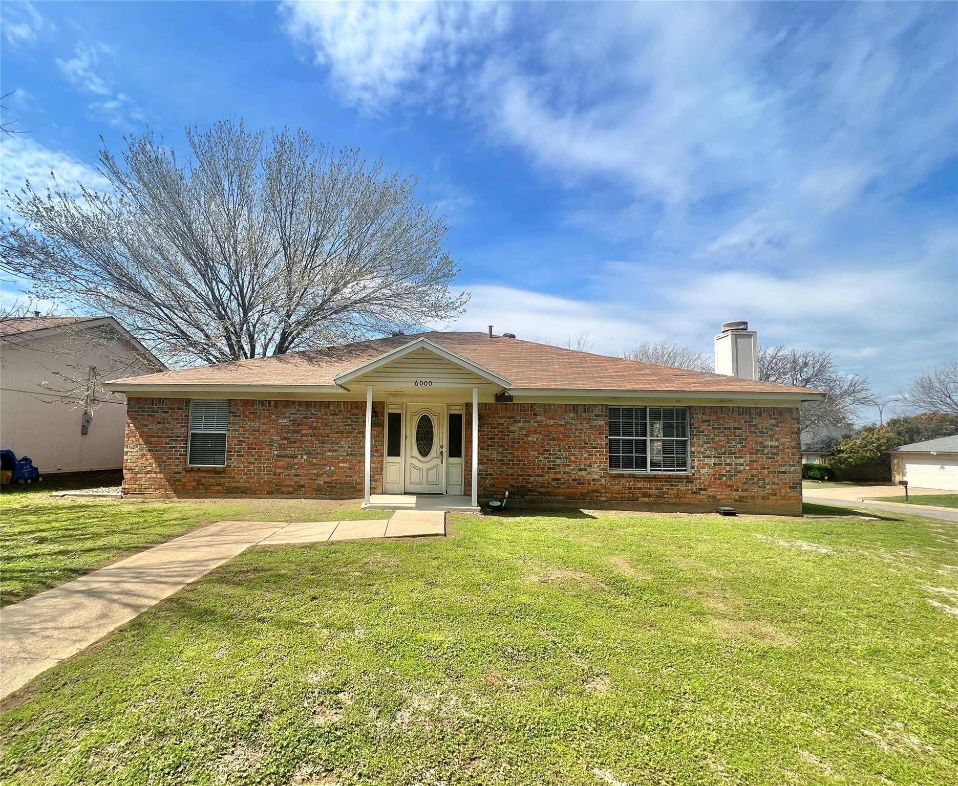 Arlington, TX 76001,6000 Cool Springs Drive