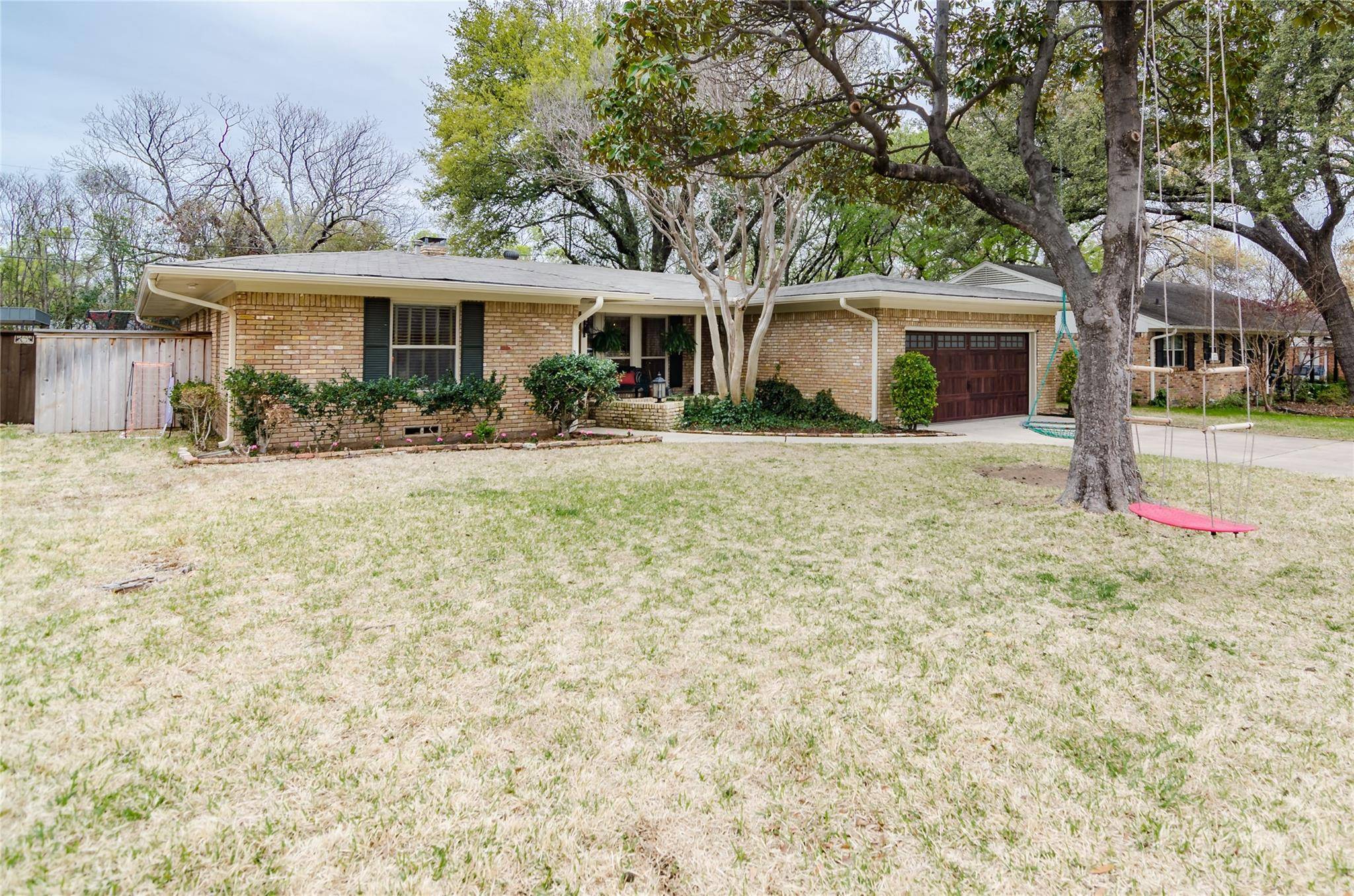 Richardson, TX 75080,827 Westwood Drive