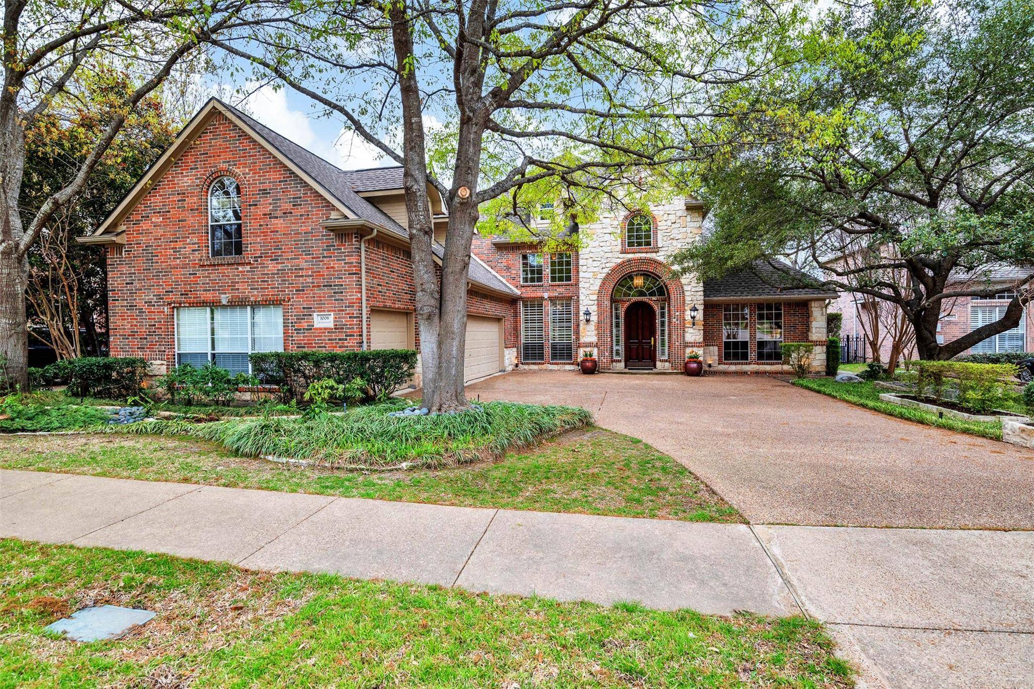 Garland, TX 75044,1006 Creekwood Drive