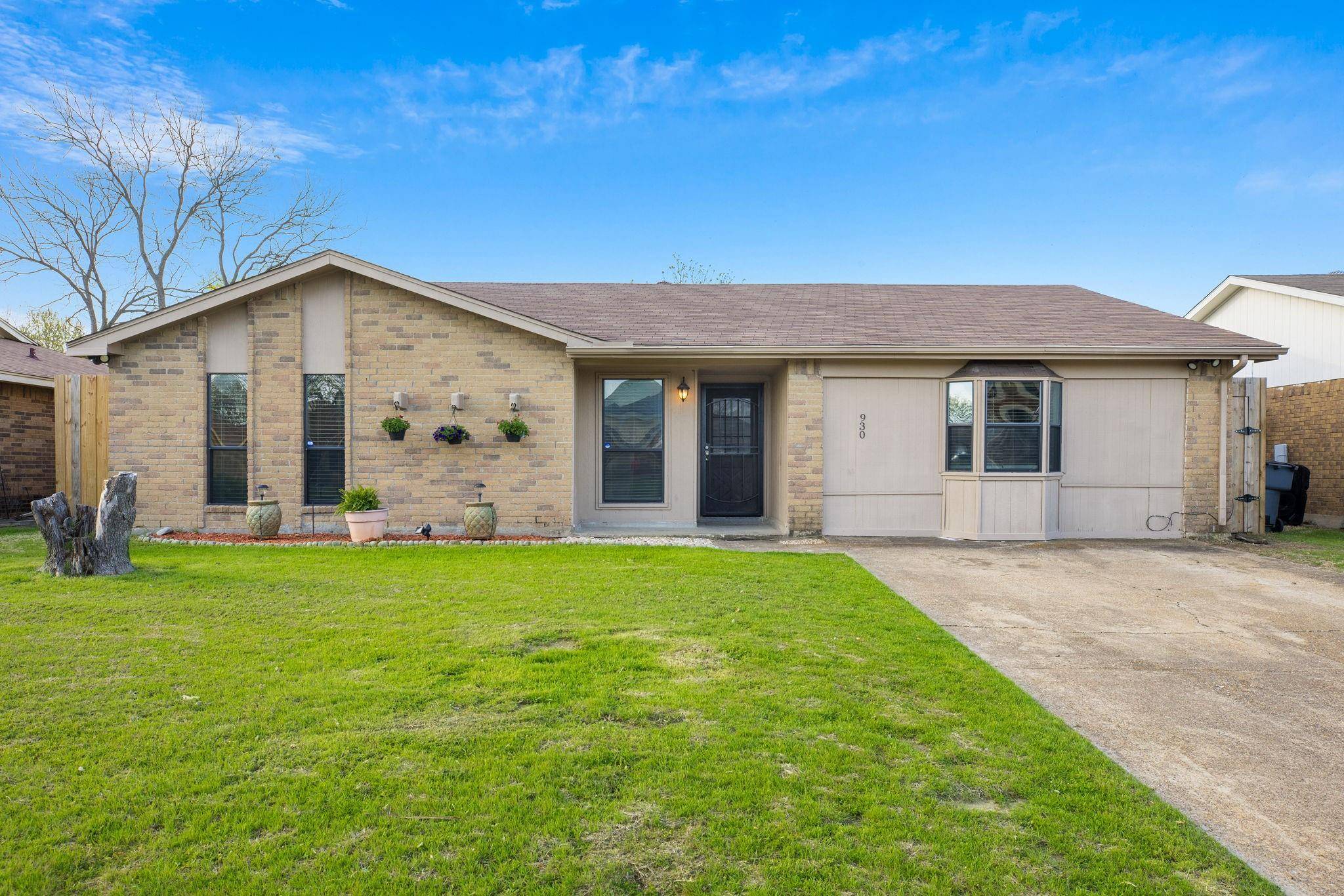 Lancaster, TX 75134,930 Woodcrest Drive