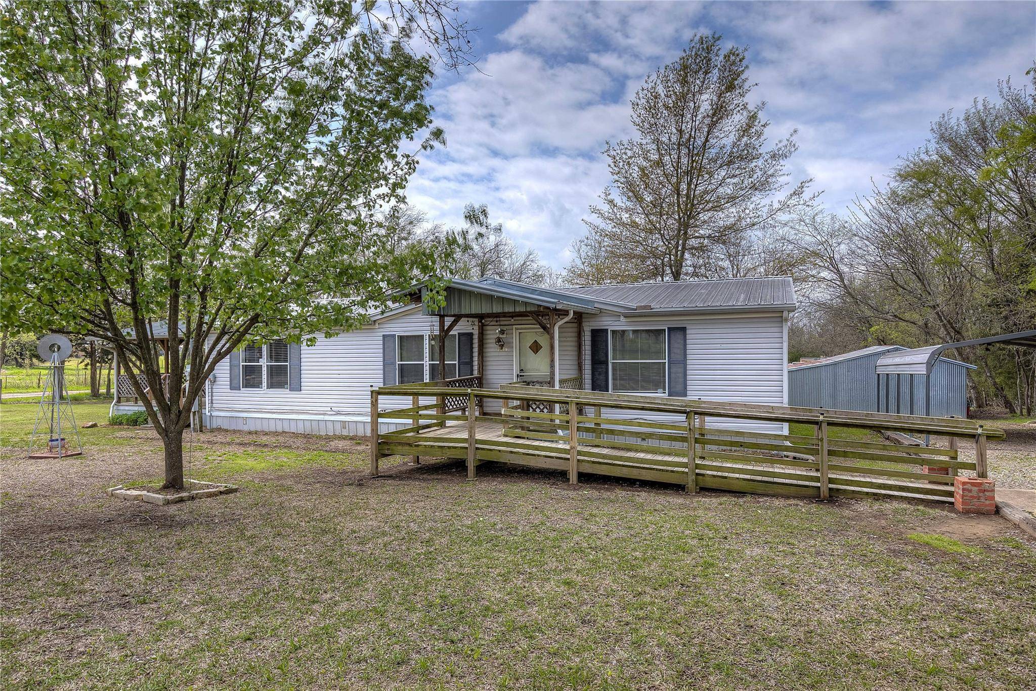 Brashear, TX 75420,40 County Road 1115