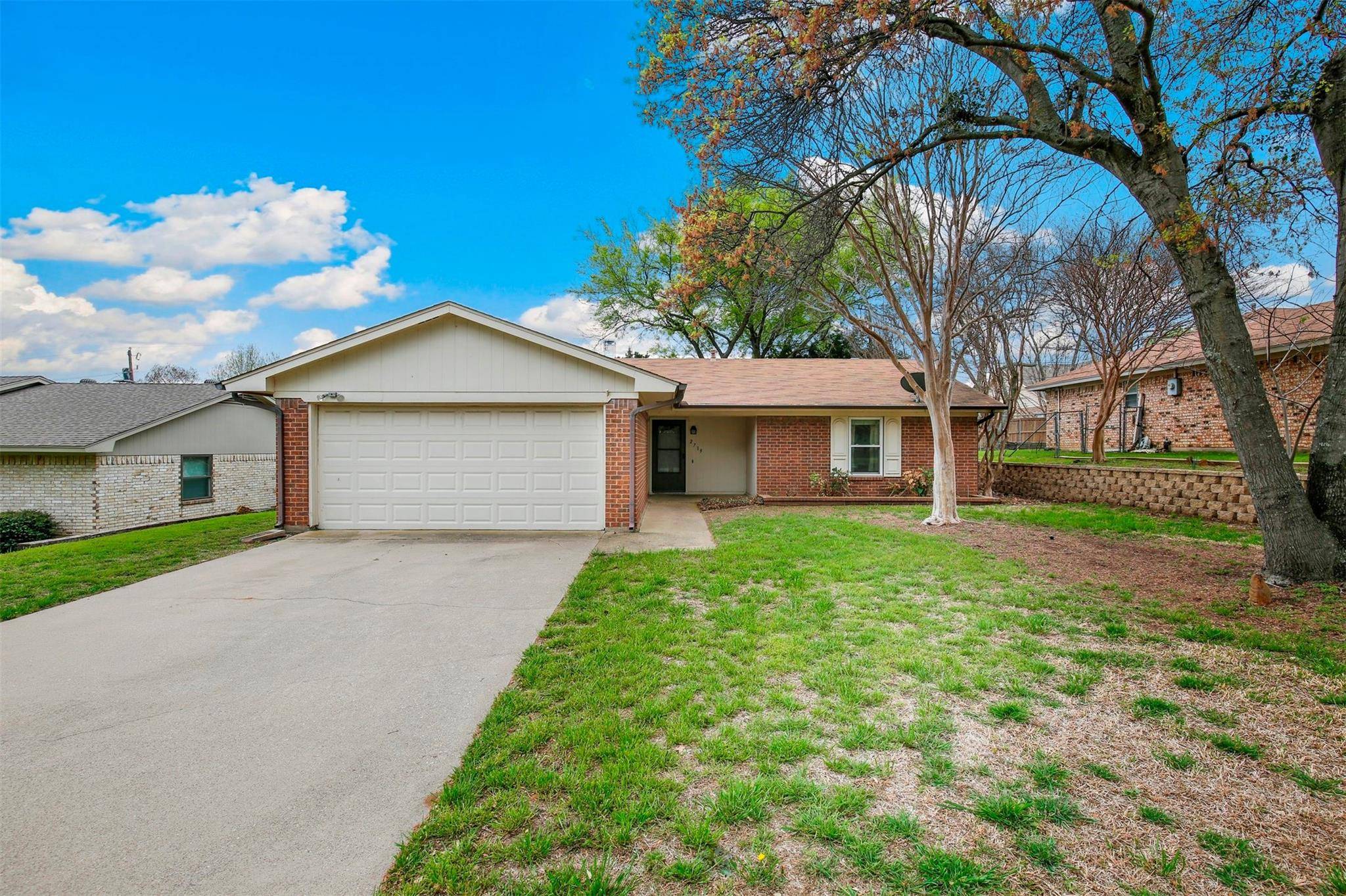 Grapevine, TX 76051,2719 Kimberly Drive