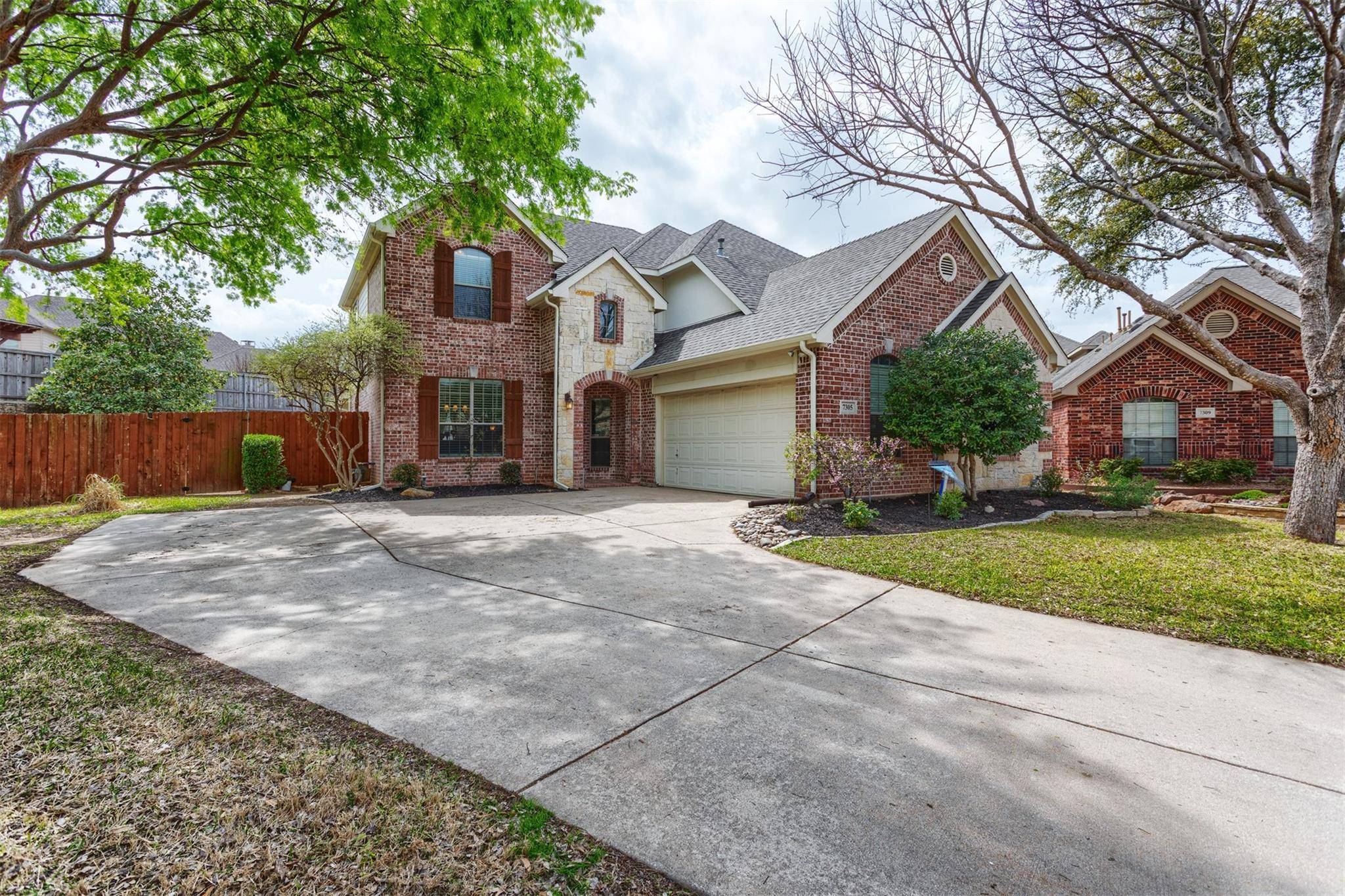 Mckinney, TX 75072,7305 Midcrest Court