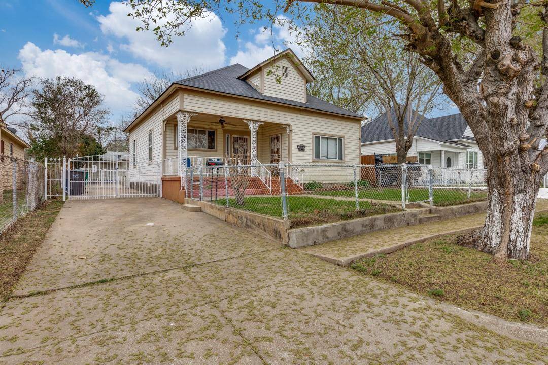 Fort Worth, TX 76164,1405 Denver Avenue