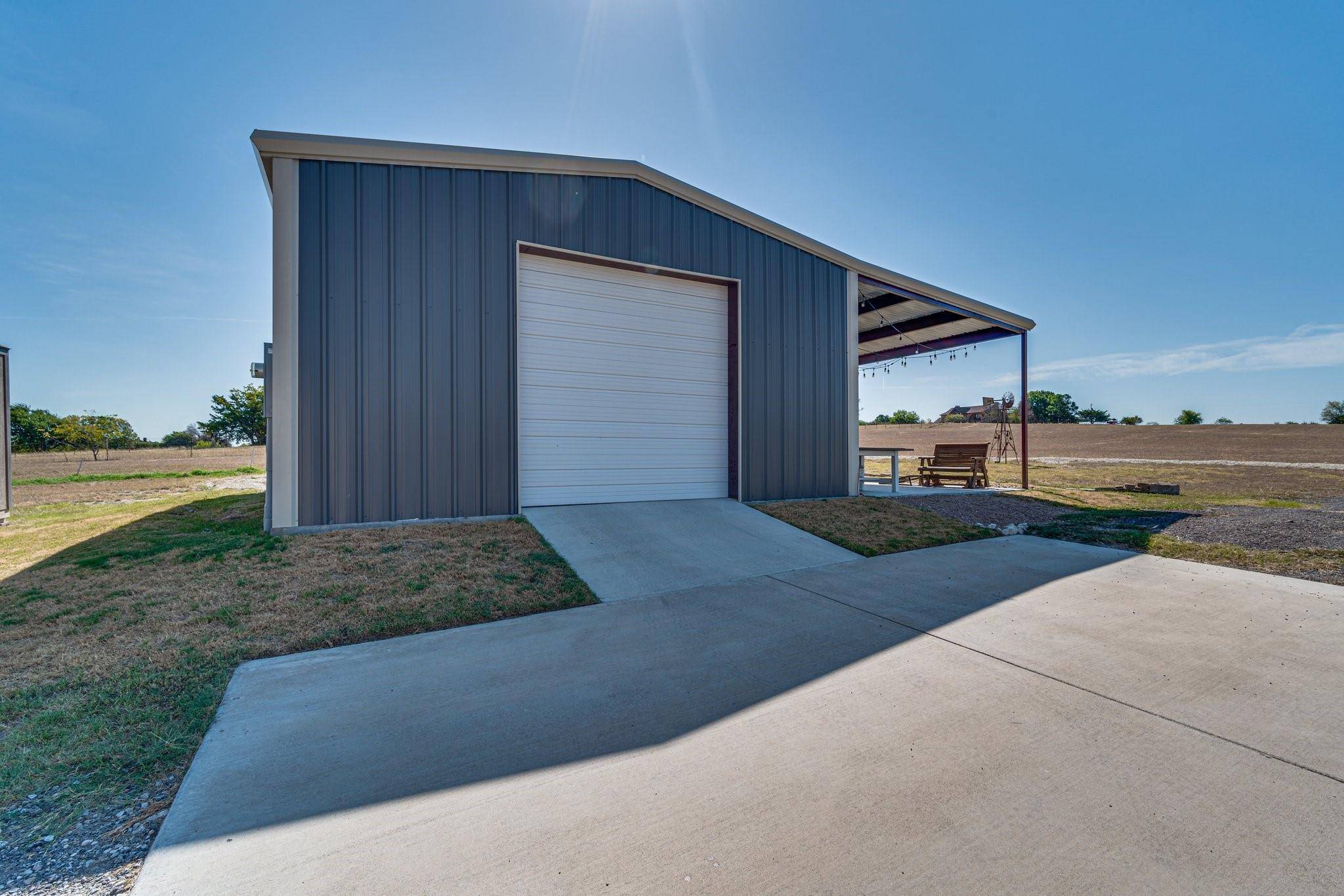 Maypearl, TX 76064,540 Bee Creek School House Road