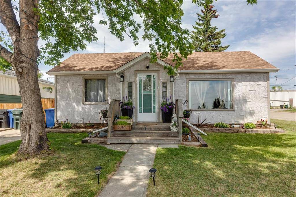 Didsbury, AB T0M0W0,2102 18 AVE