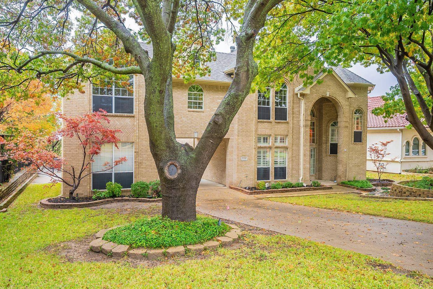 Plano, TX 75025,7105 Oakbrook Drive