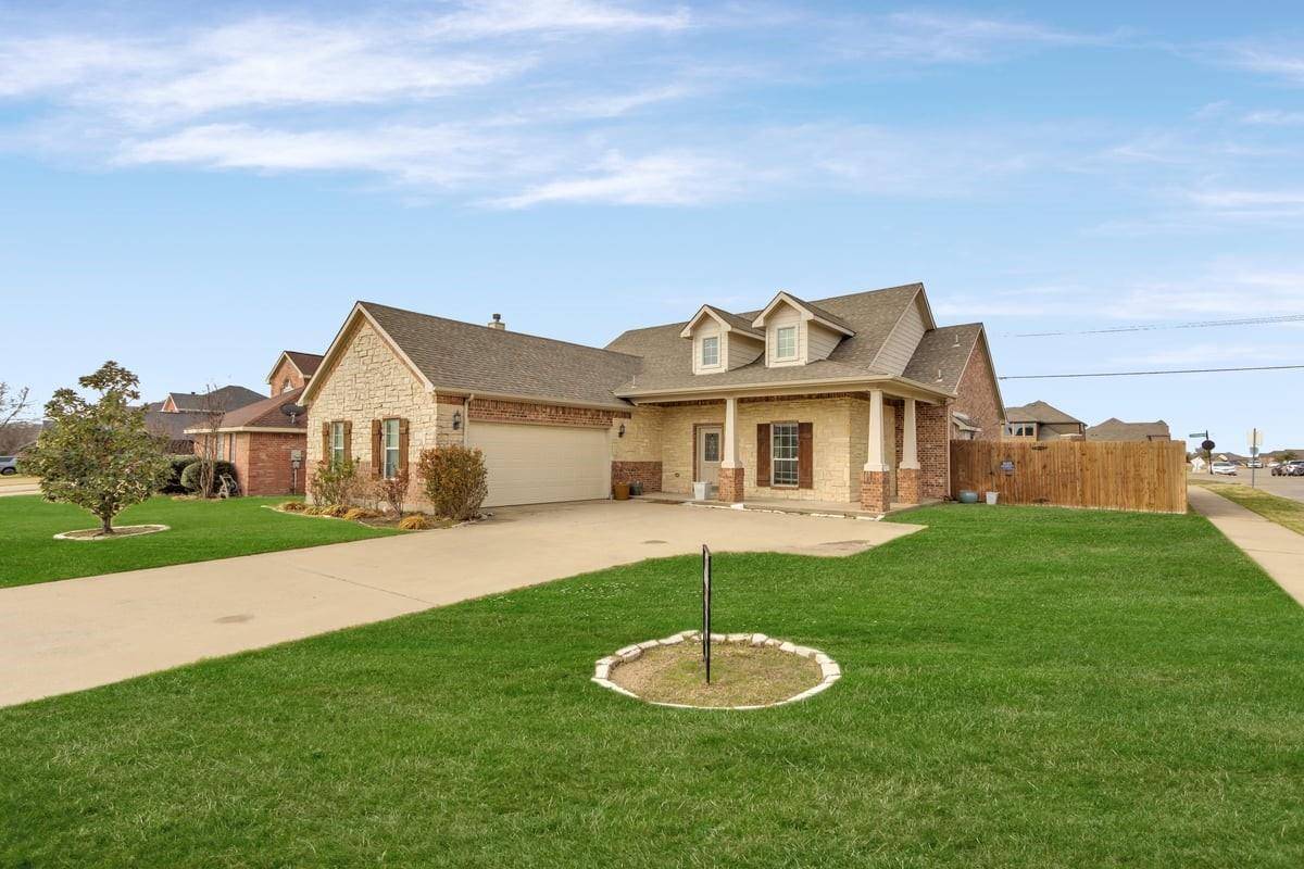 Red Oak, TX 75154,117 Oak Hollow Lane