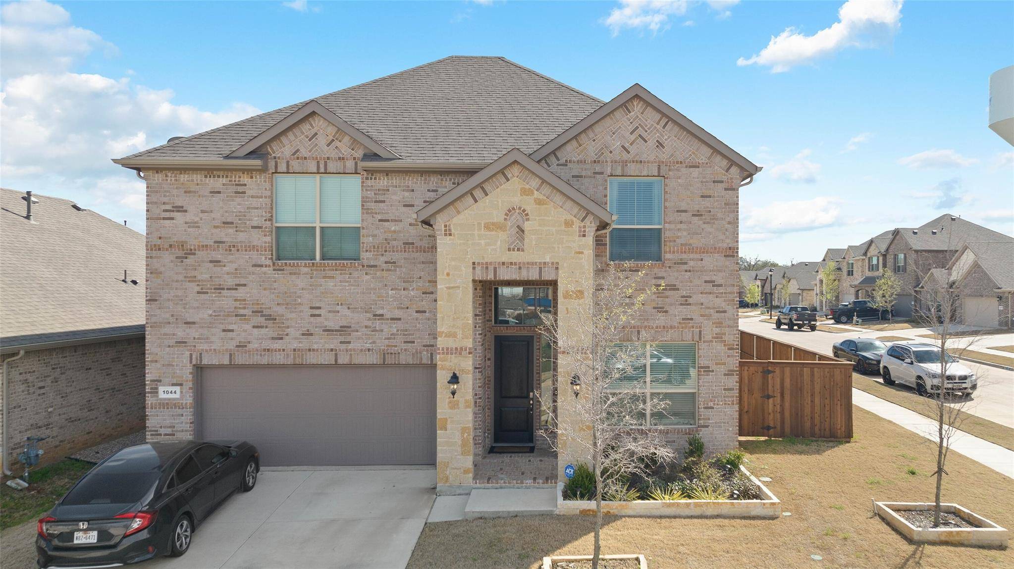 Hickory Creek, TX 75065,1044 Pitch Pine Street