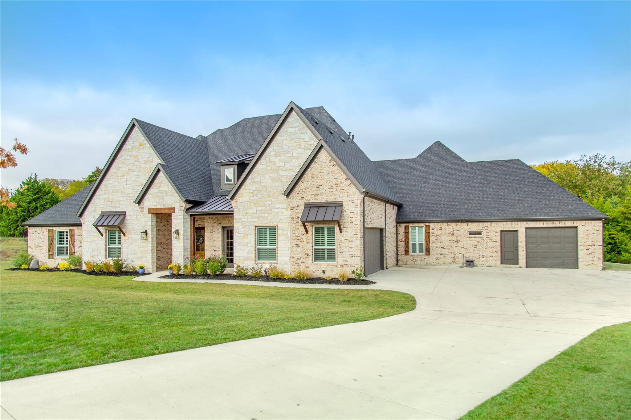 Rowlett, TX 75089,1034 Country Way