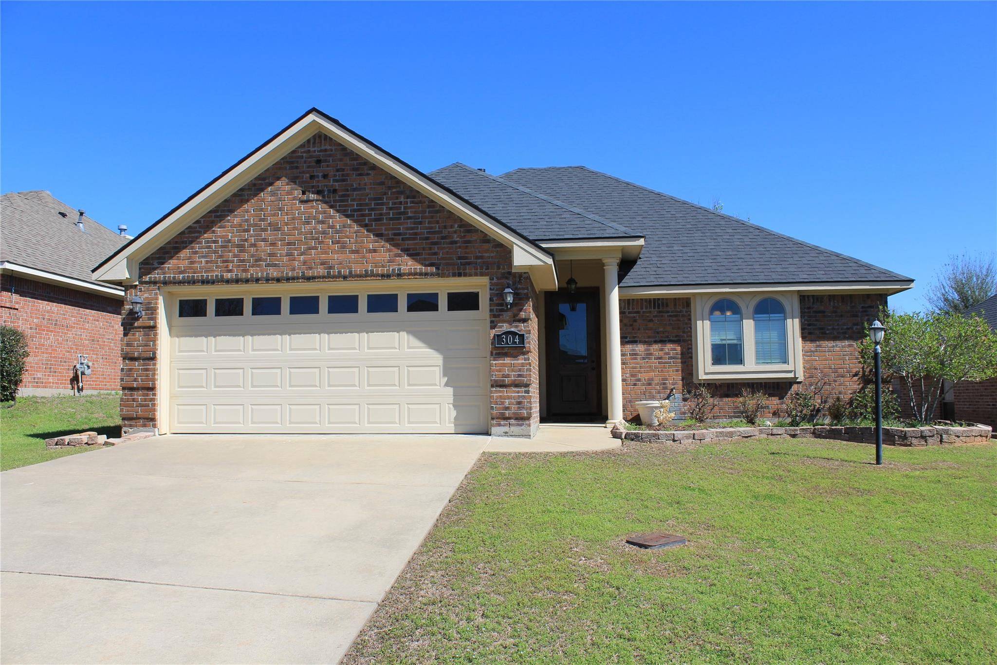 Haughton, LA 71037,304 Peachwood Circle