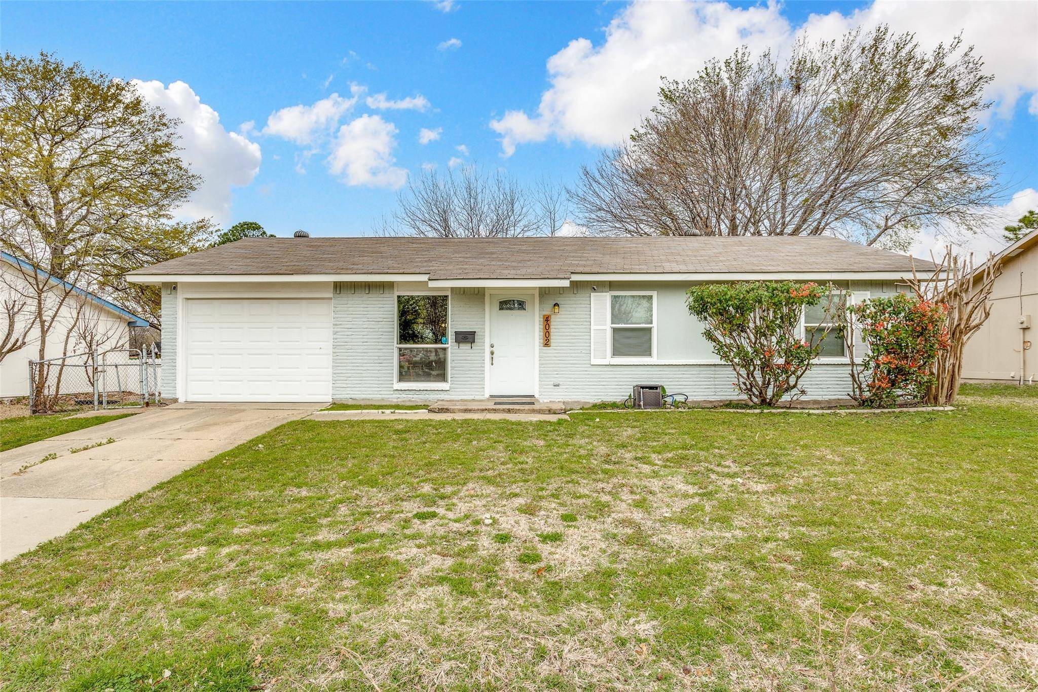 Garland, TX 75043,4002 Commonwealth Drive