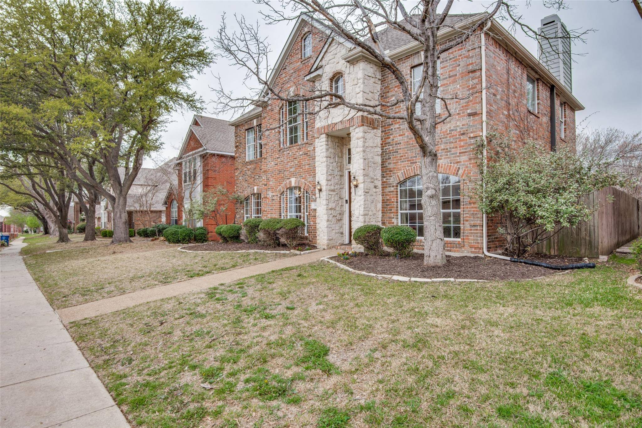 Dallas, TX 75287,3563 Briargrove Lane