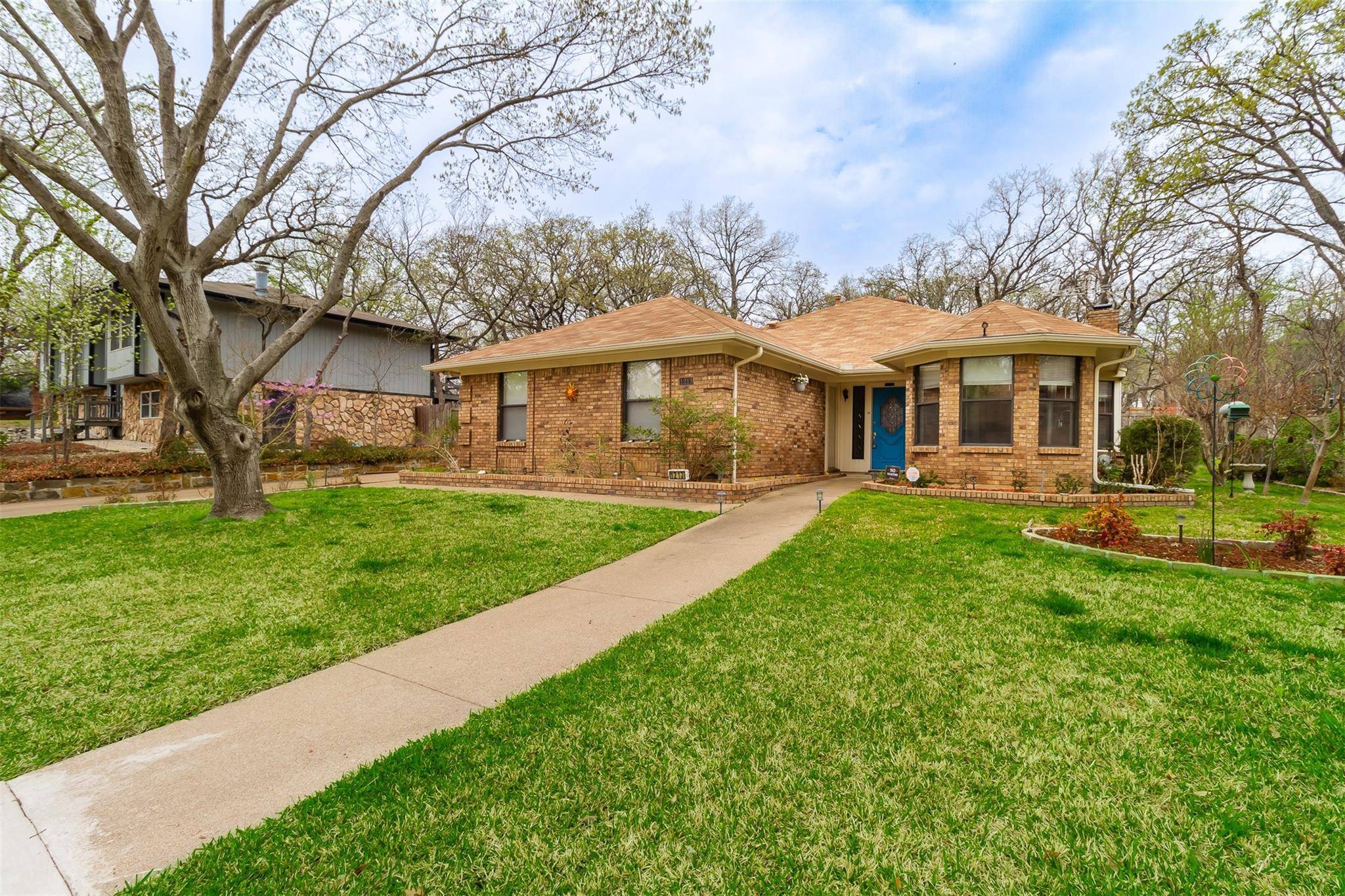 Bedford, TX 76022,1213 Donna Lane