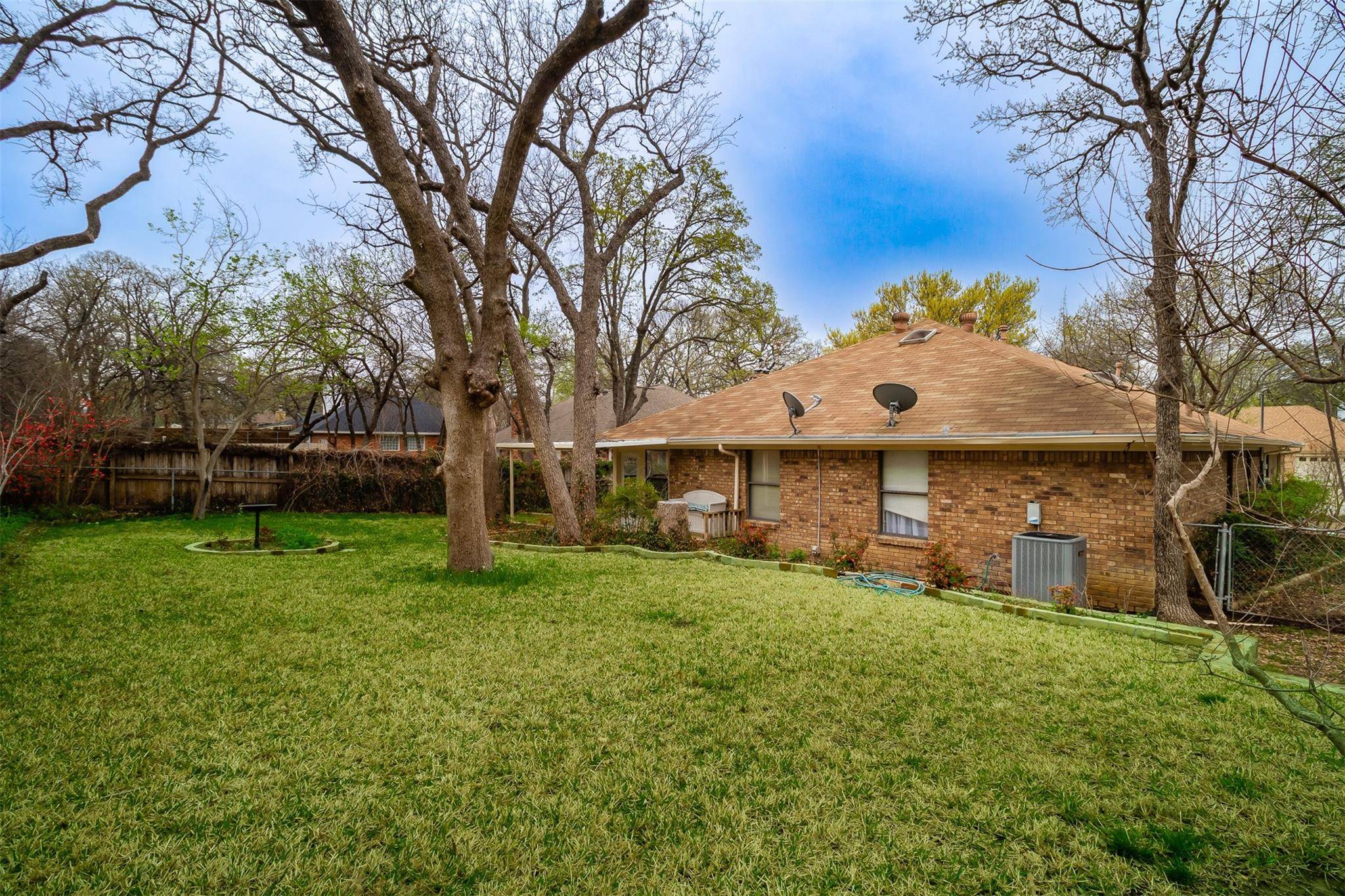 Bedford, TX 76022,1213 Donna Lane